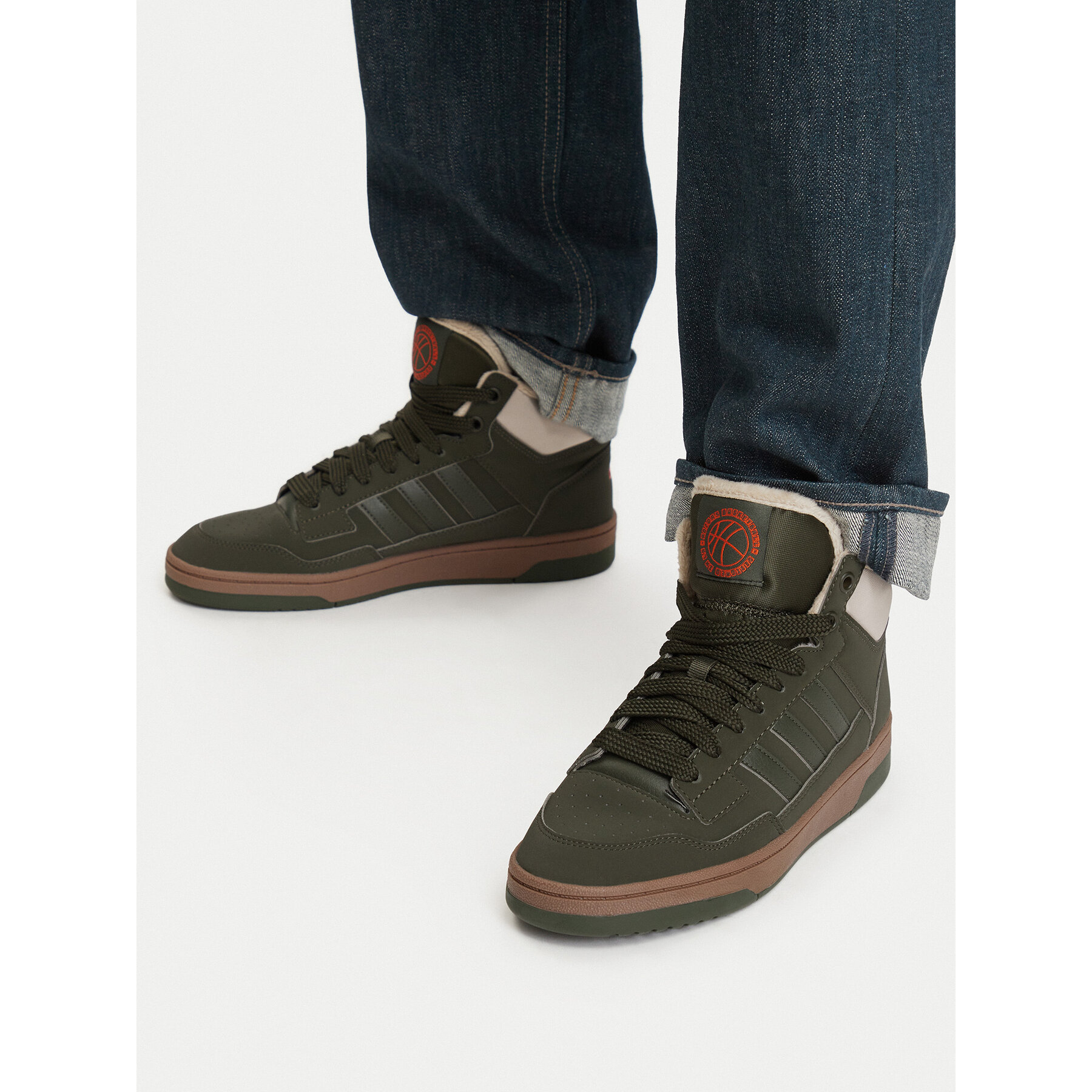 Sneakersy adidas Rapid Court Mid Winterized Shoes KI3908 Zelená