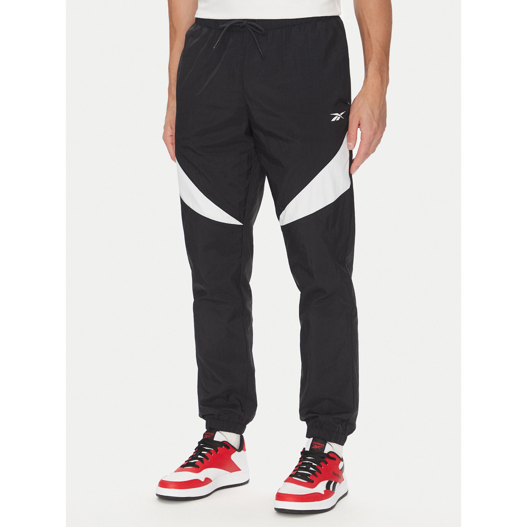 Reebok Donji dio trenerke 100223963 Crna Regular Fit