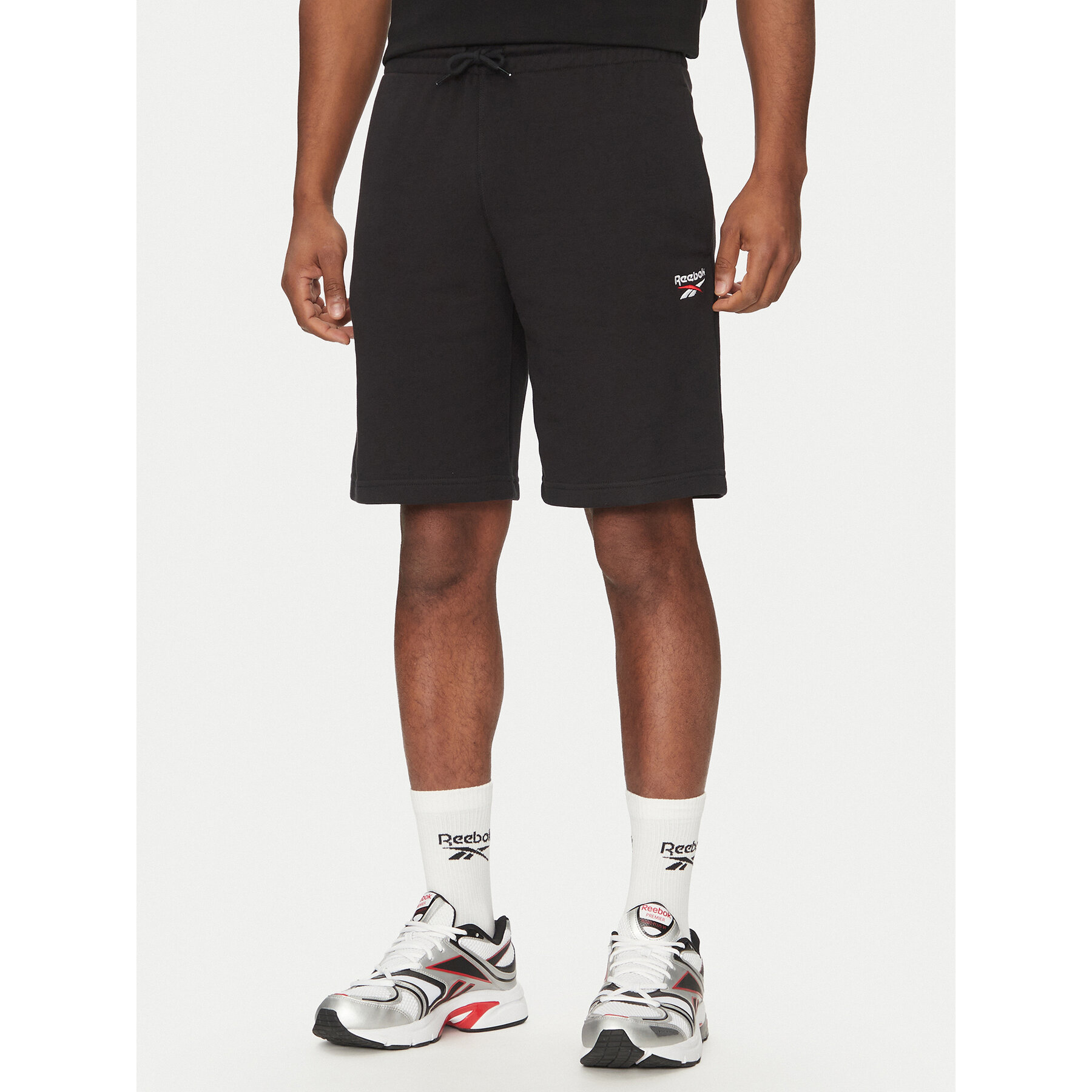 Reebok Sportske kratke hlače 100221791 Crna Regular Fit