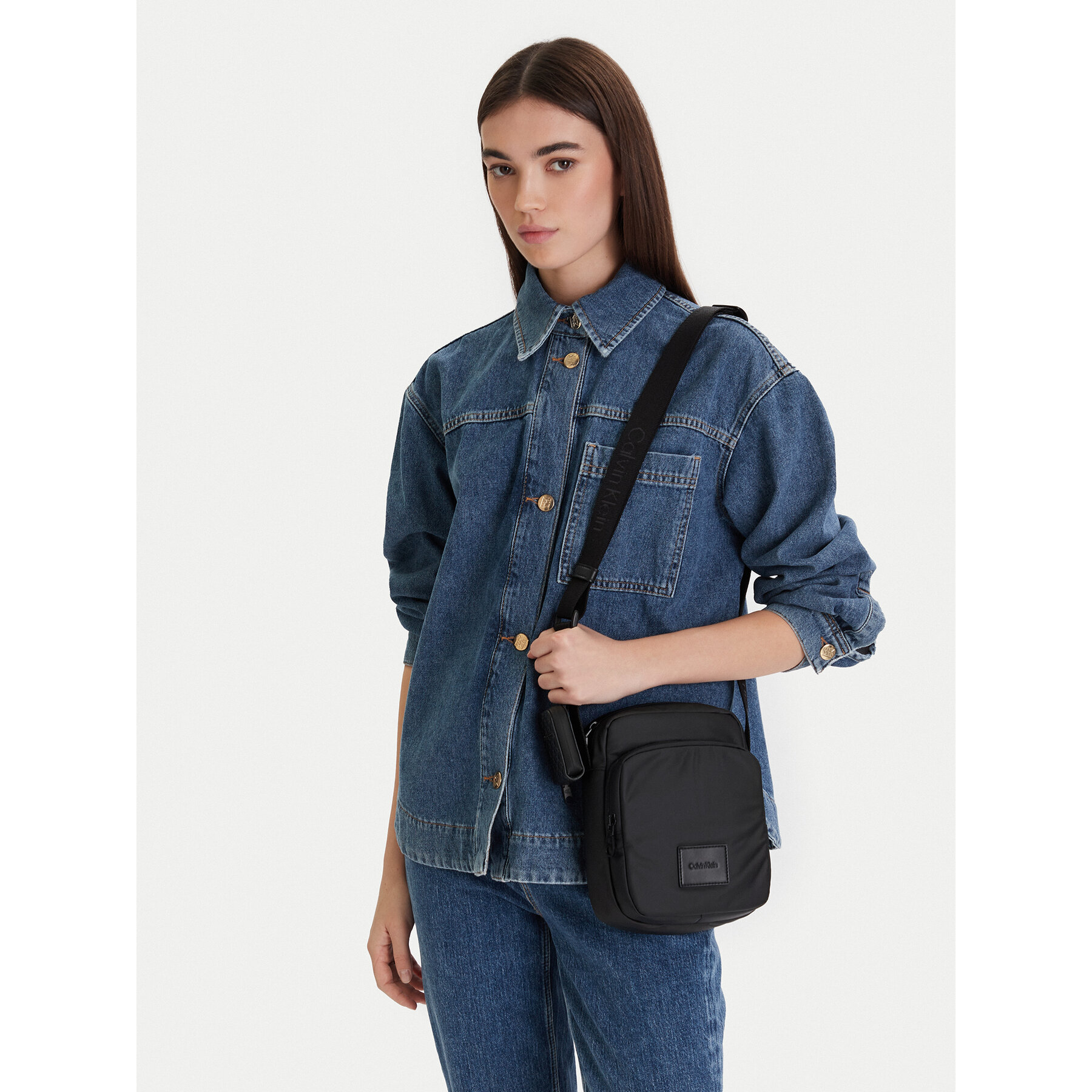 Torbica za okrog pasu Calvin Klein Puffer Utility Reporter LV04D3200G Črna