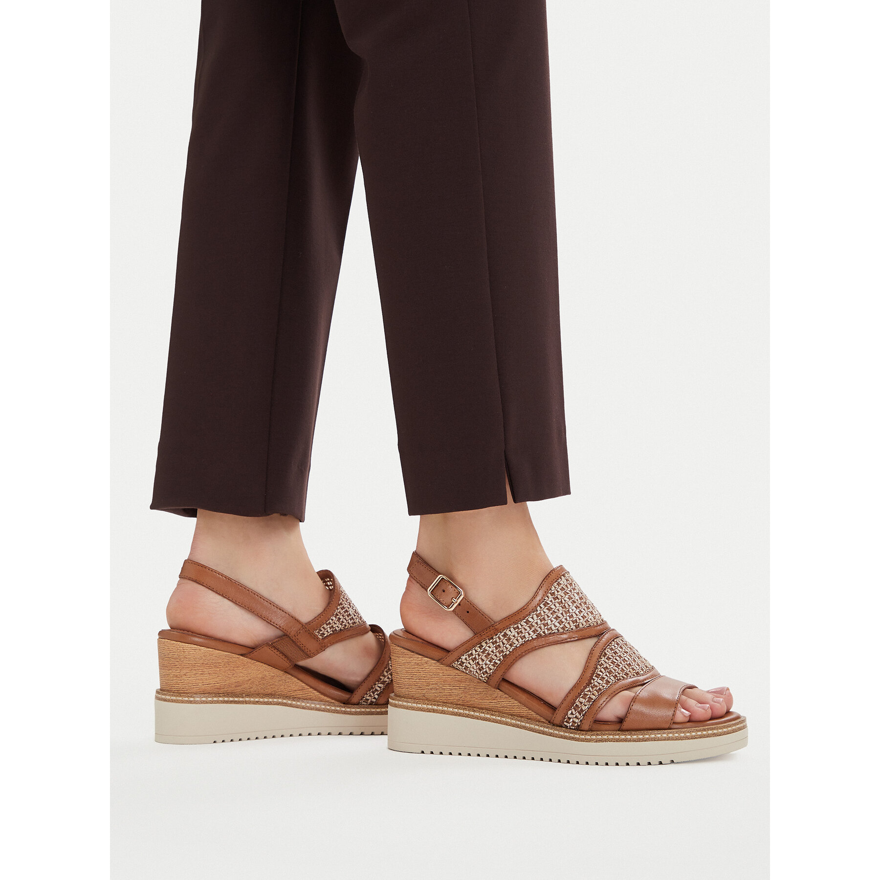 Sandali Tamaris 1-28337-46 Rjava