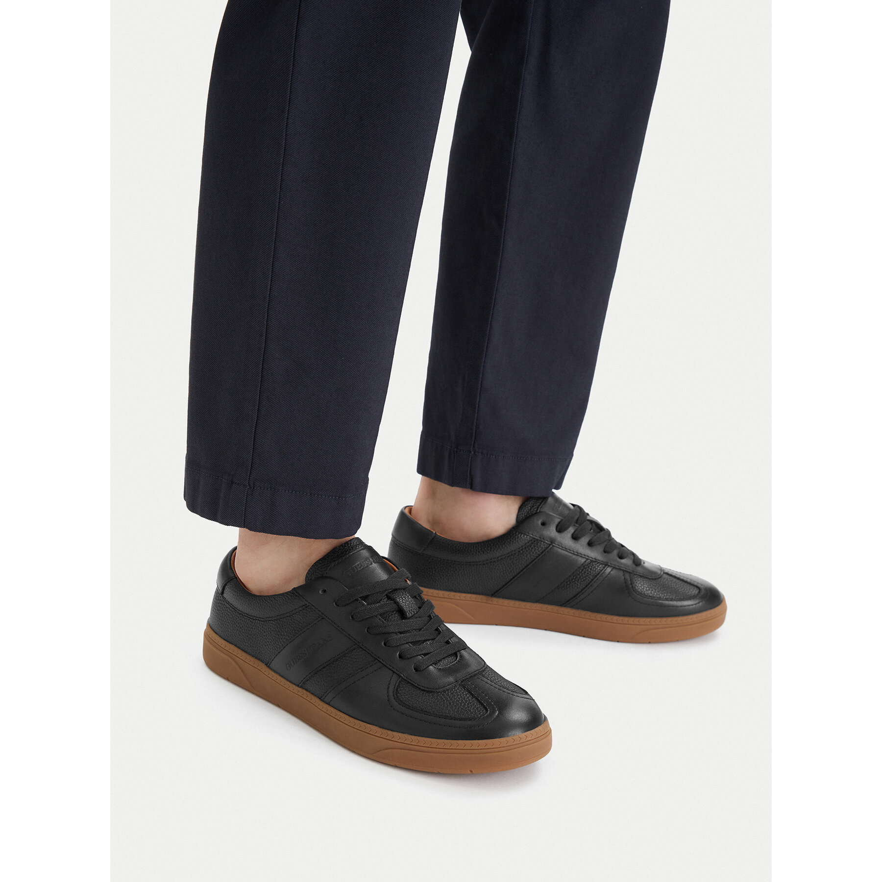 Tenisice Guess Jeans EO-ORTEGO-01 126AM Tamnoplava