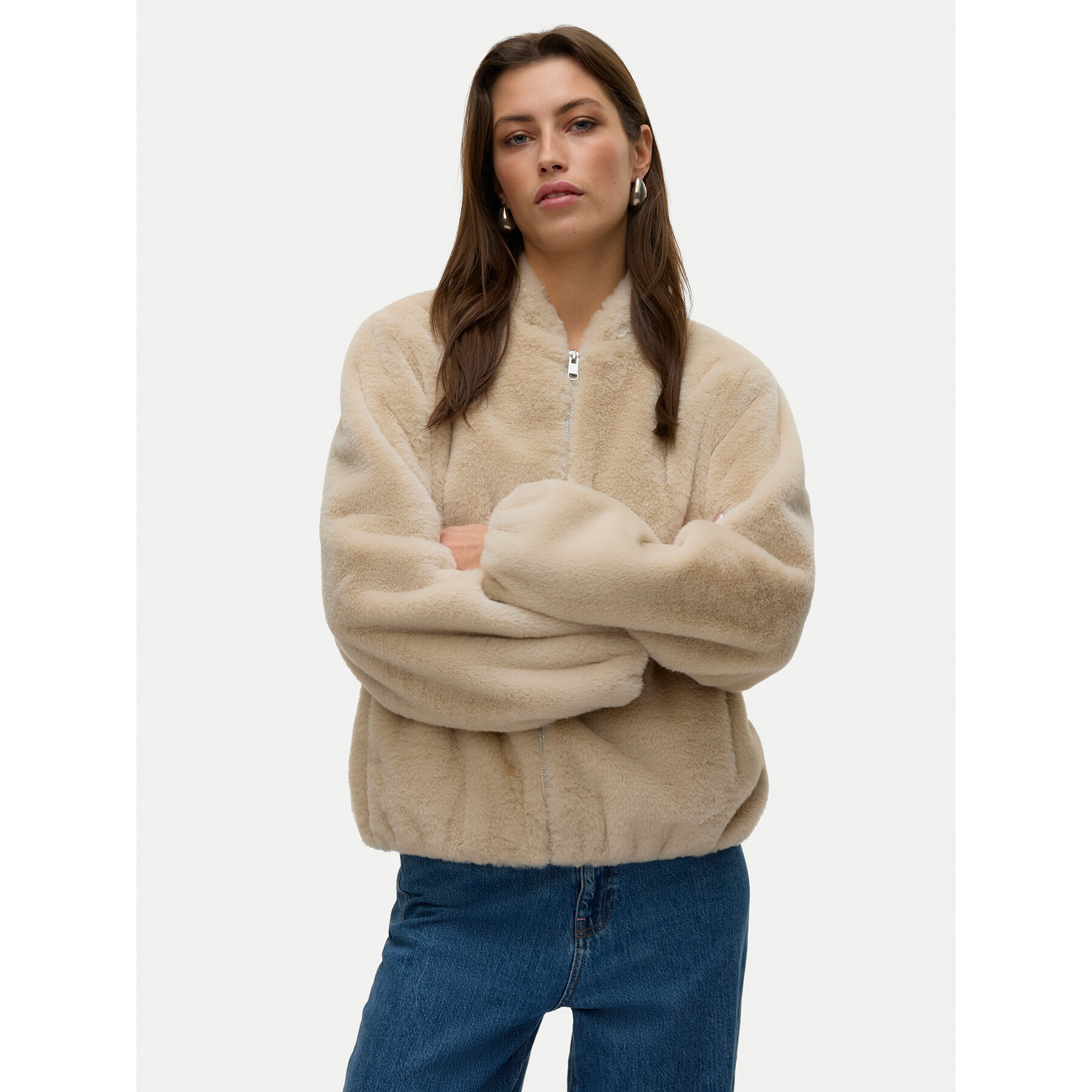 Vero Moda Pelzmantel Sonjaliga 10331291 Beige Regular Fit