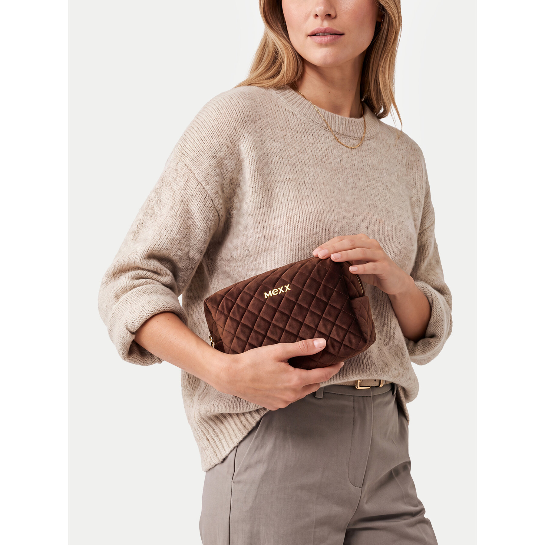 Geantă pentru cosmetice MEXX CEO-MEXX-W1-012-AW26 Maro