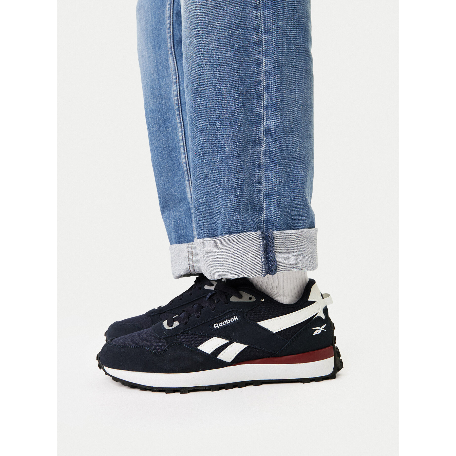 Sneakersy Reebok CEO-DRIVE AR30296MDW Tmavomodrá