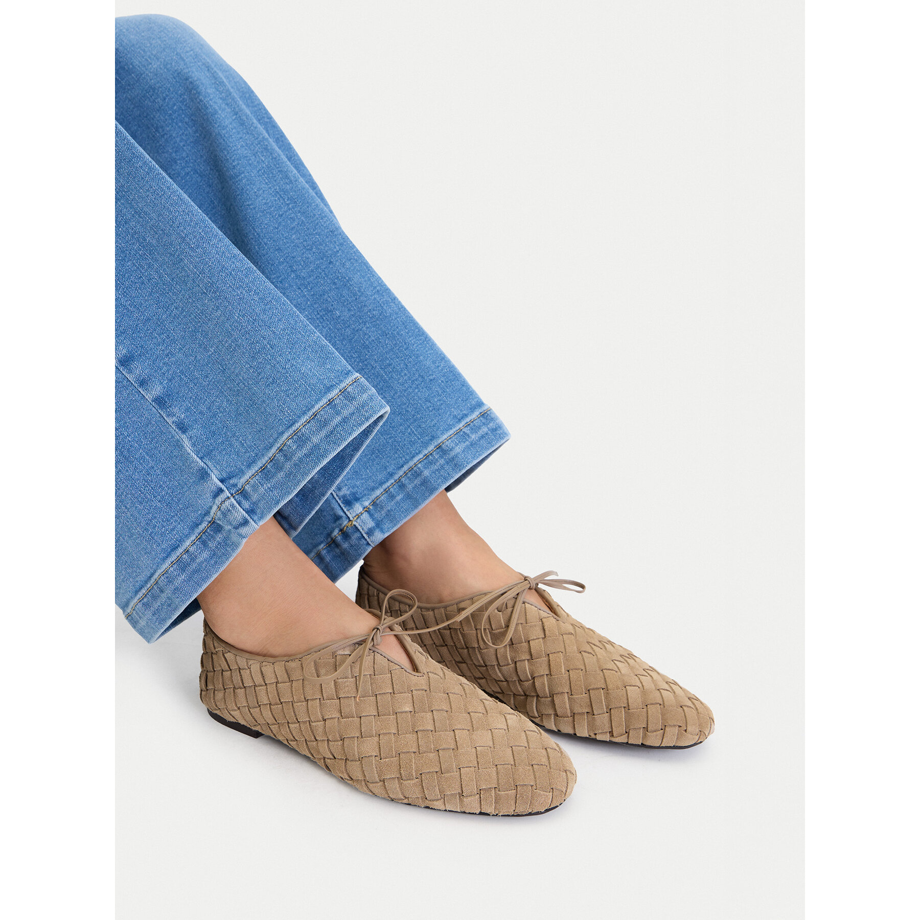 Pantofi GINO ROSSI EO-26SS02 Maro