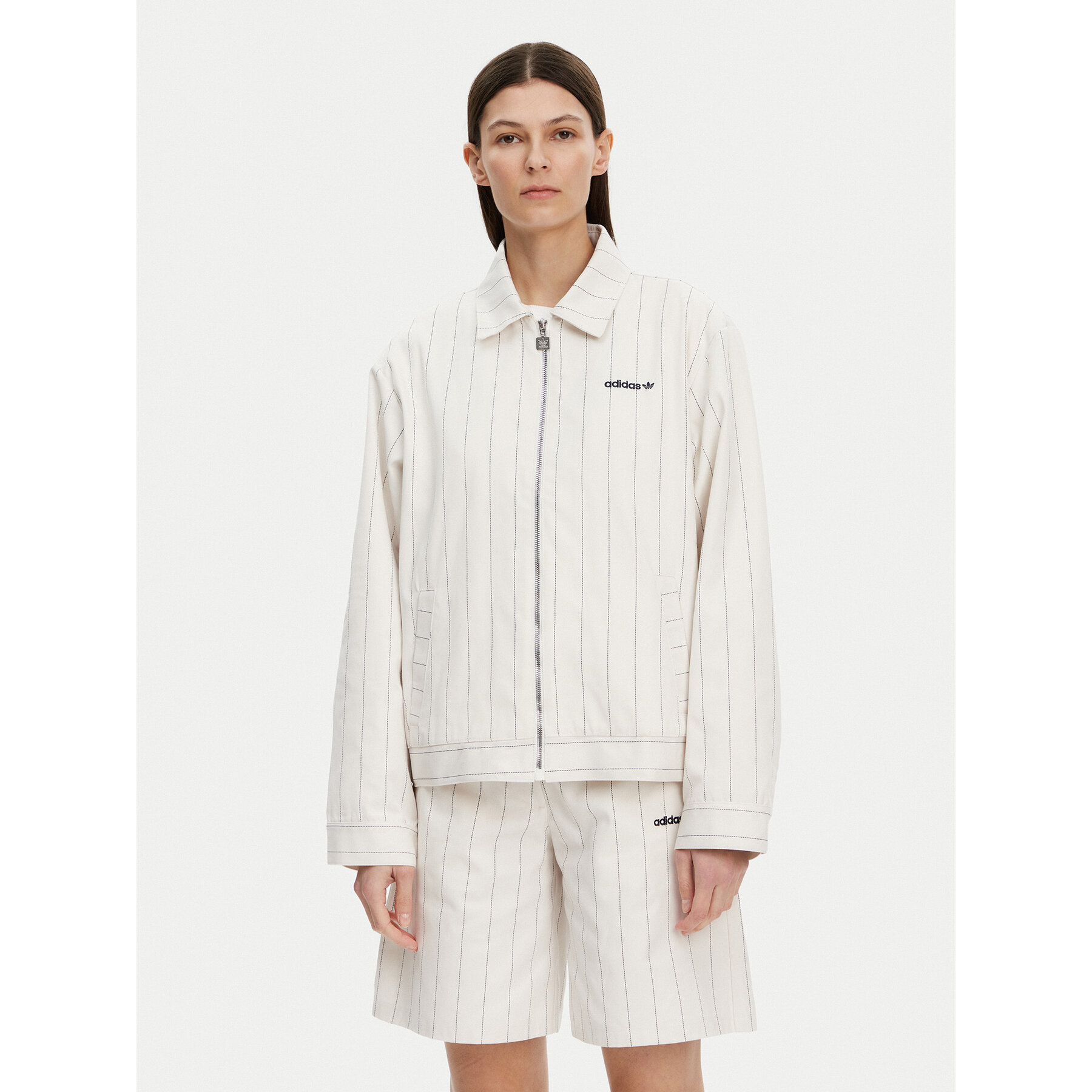 adidas Hemdjacke Pinstripe Harrington JJ3476 Weiß Loose Fit
