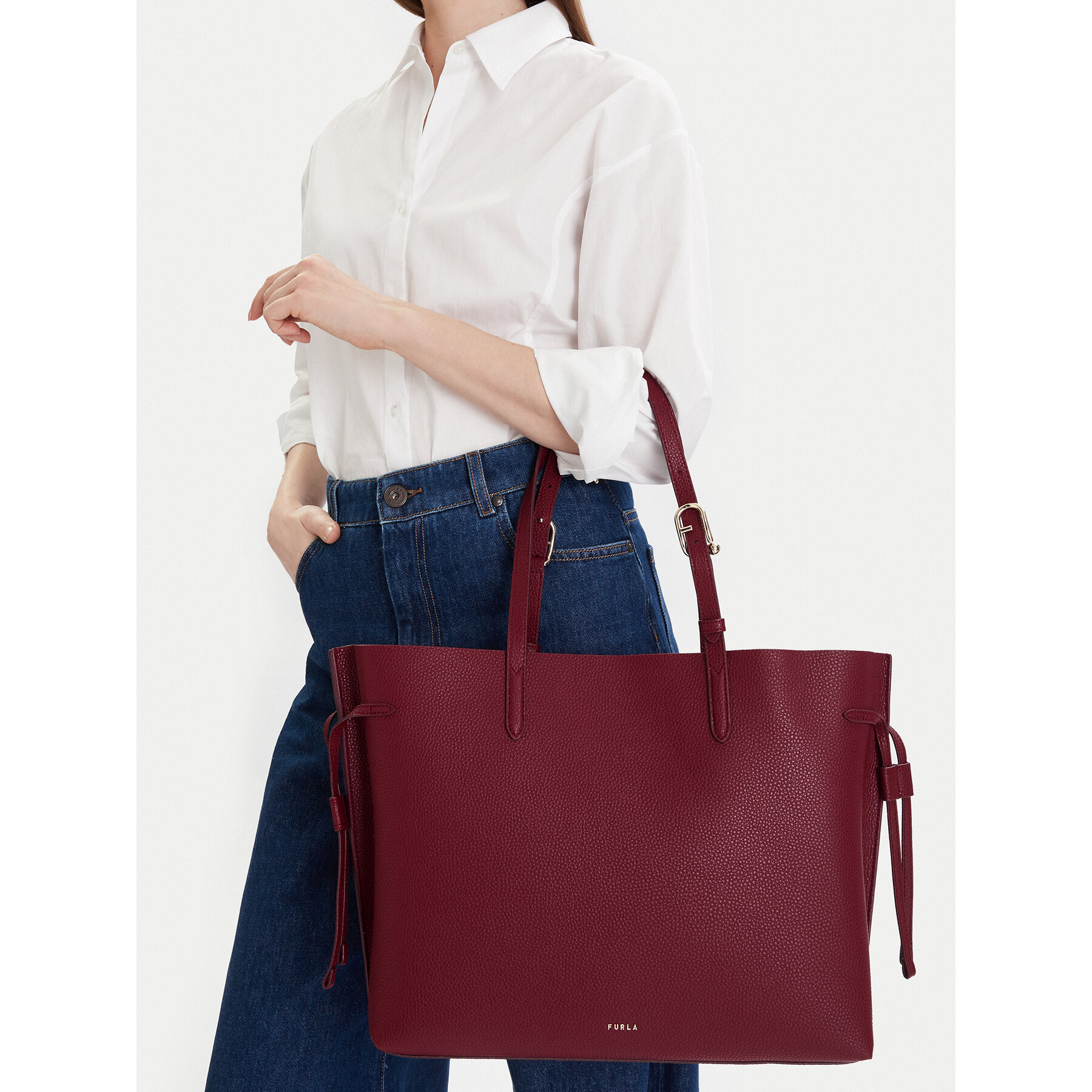 Torbica Furla Ava L WB02001 BX4329 CN 4617S Crvena
