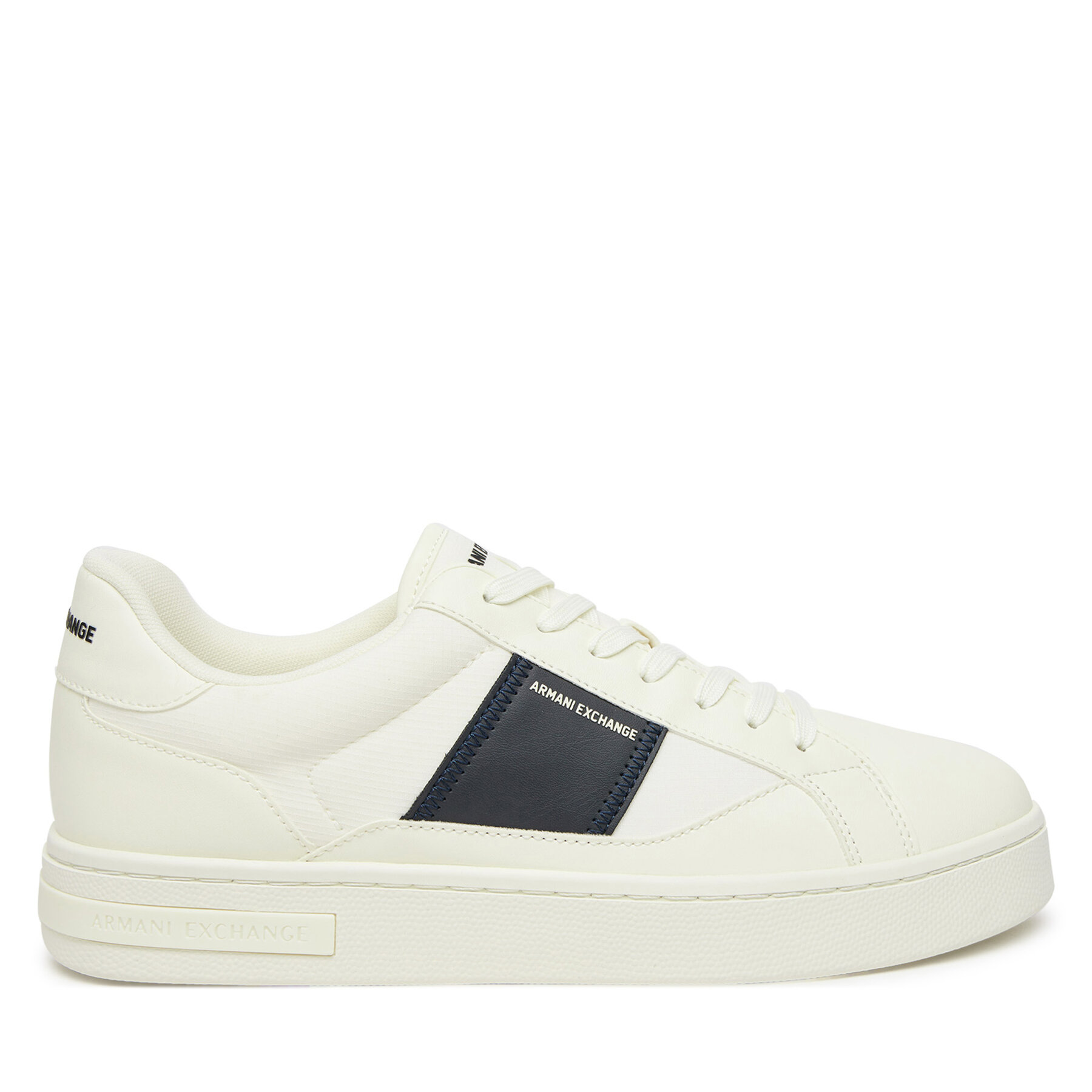 Sneakers Armani Exchange XUX241 XV911 U388 Blanc