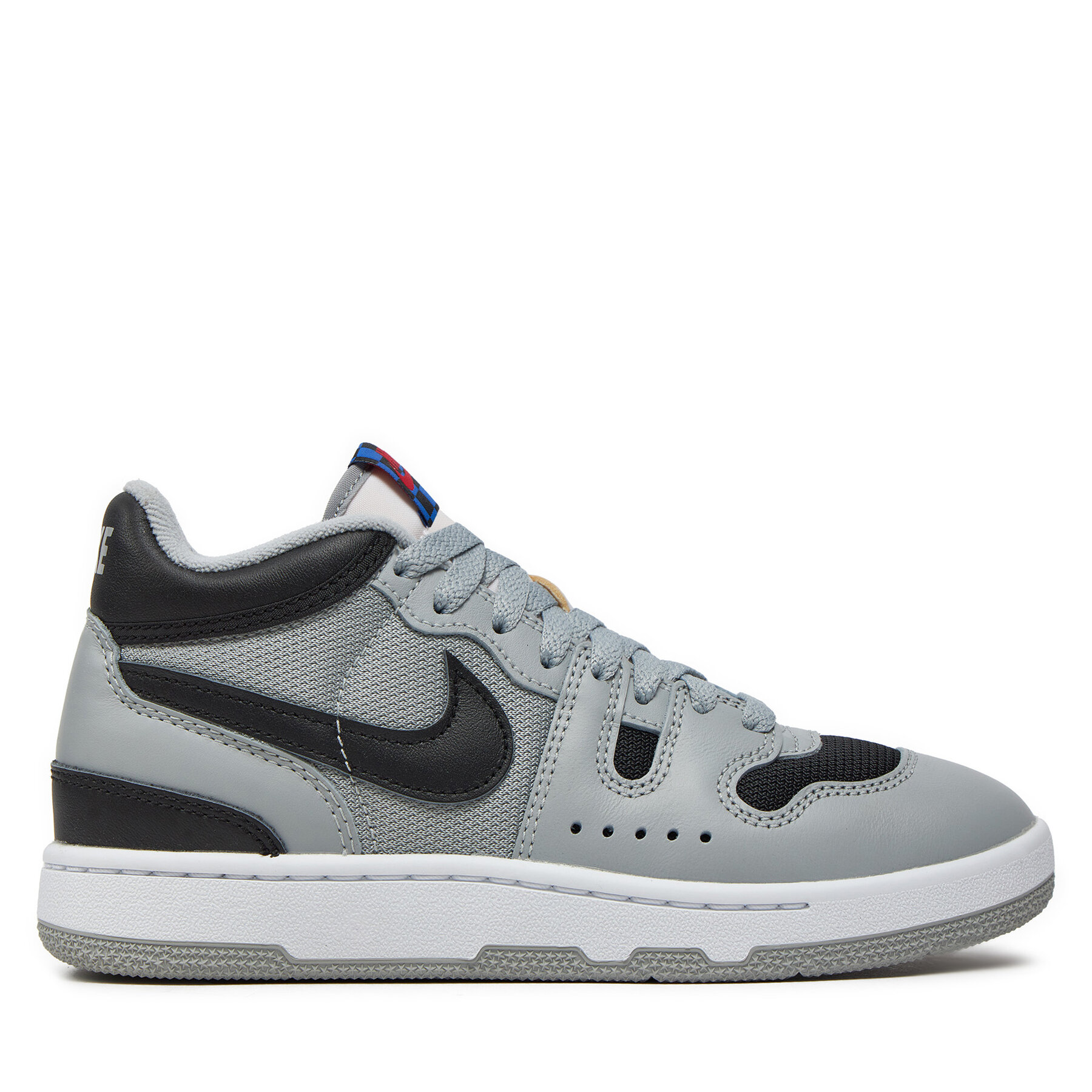 Сникърси Nike Attack QS SP FB8938 001 Сив