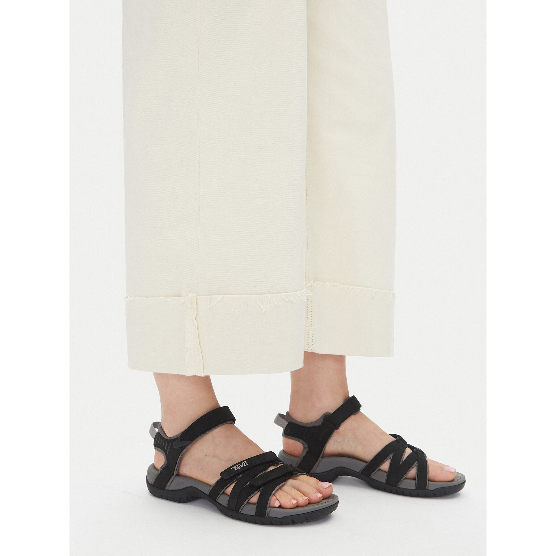 Sandále Teva Tirra Leather 4177 Čierna
