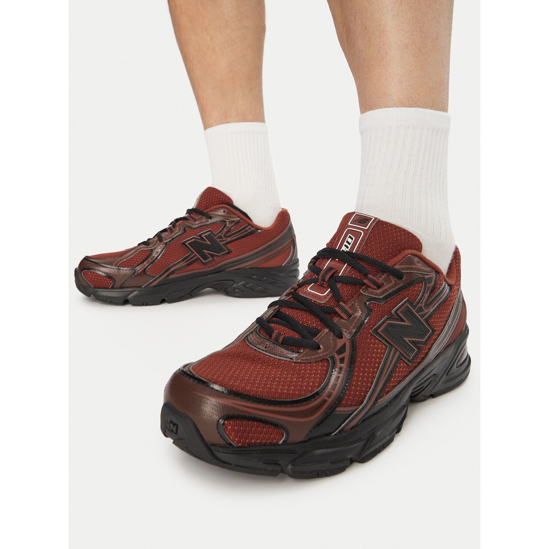 Superge New Balance U7407CB Rjava