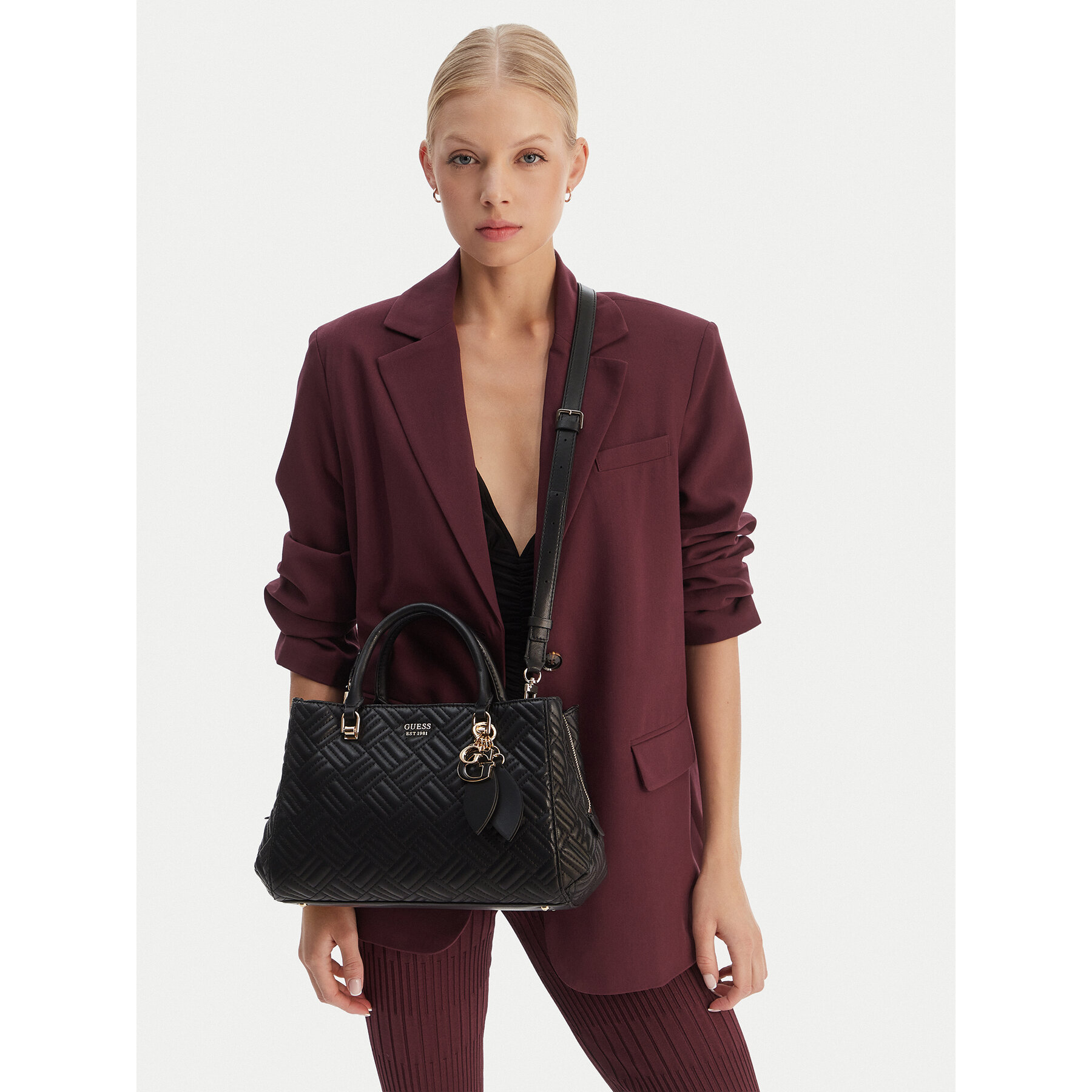 Borsetta Guess Sally HWQG99 21060 Nero