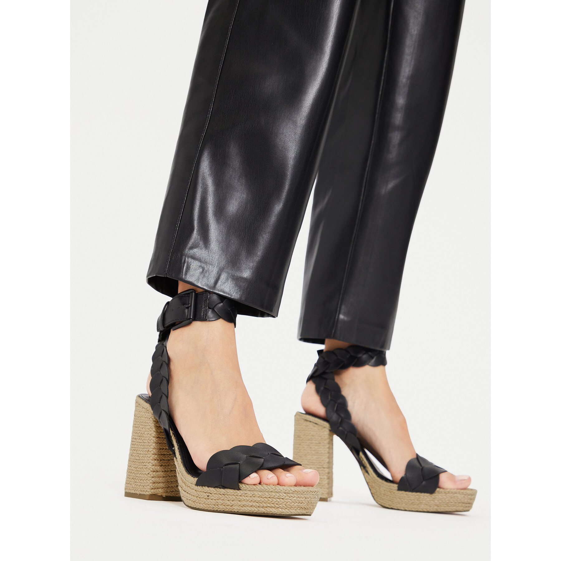 Sandale Pepe Jeans Lenny Braid PLS90652 Negru