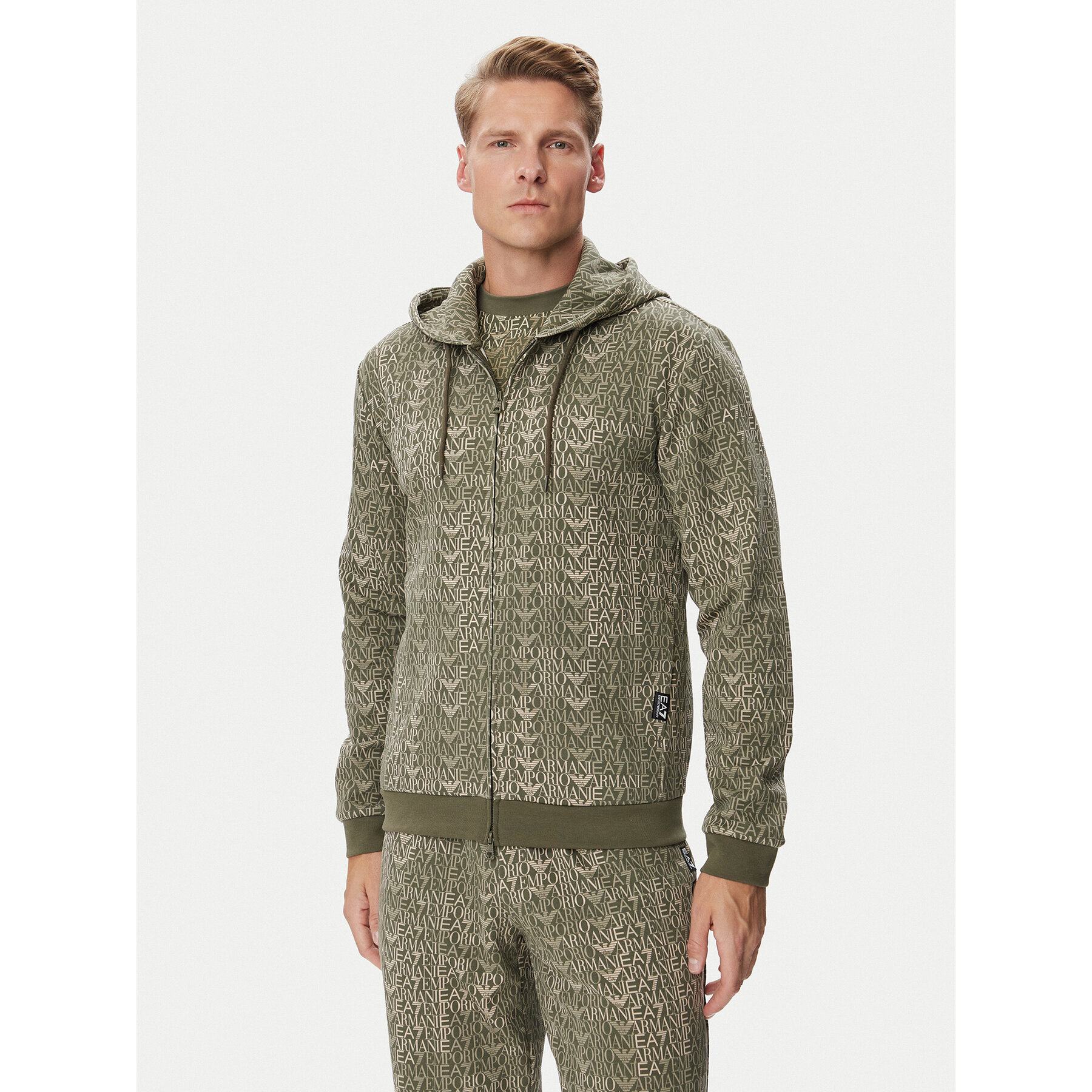 EA7 Emporio Armani Sweatshirt 7M002206 AF12660 F7011 Grün Regular Fit