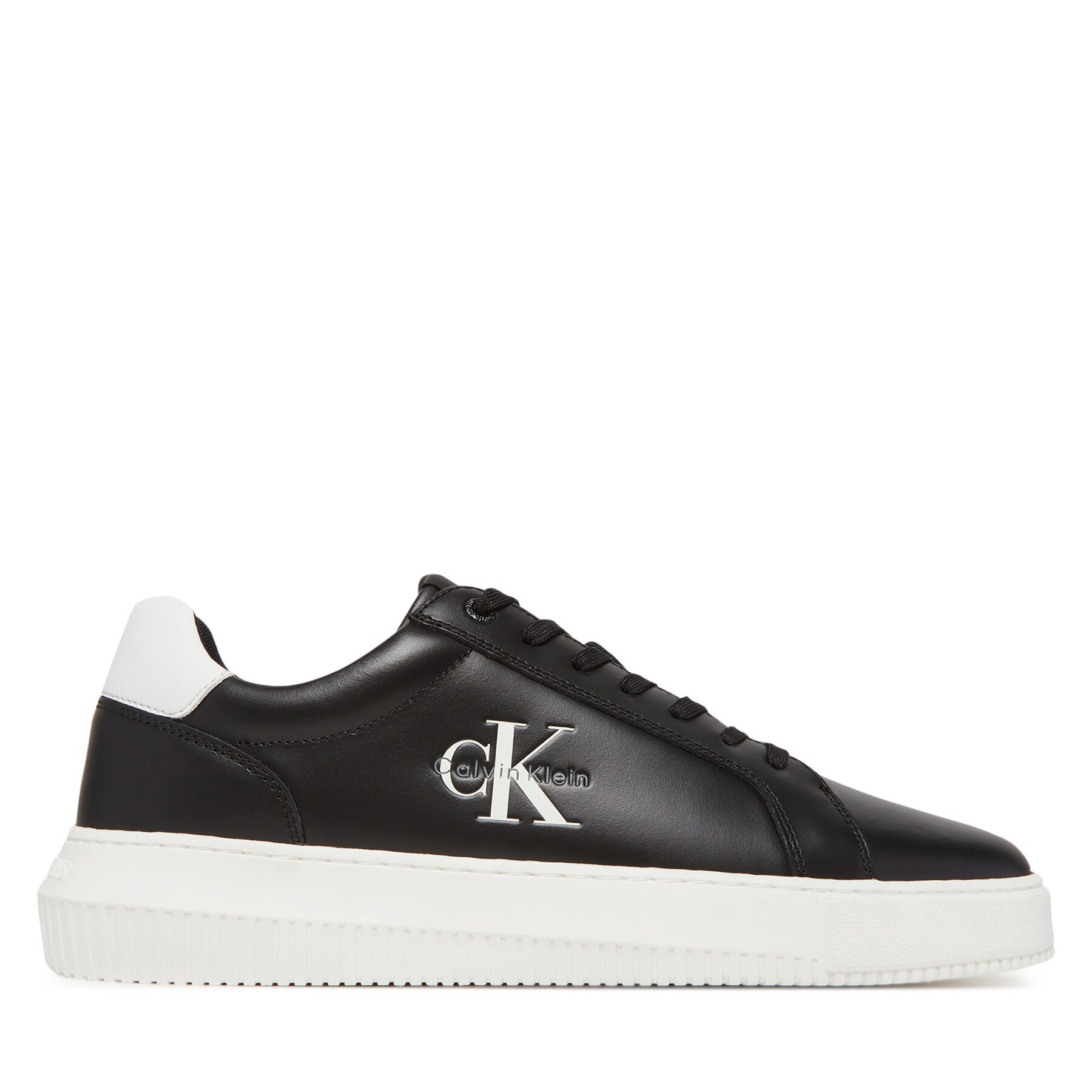 Sneakersy Calvin Klein Jeans Chunky Cupsole Mono YM0YM01317 Čierna