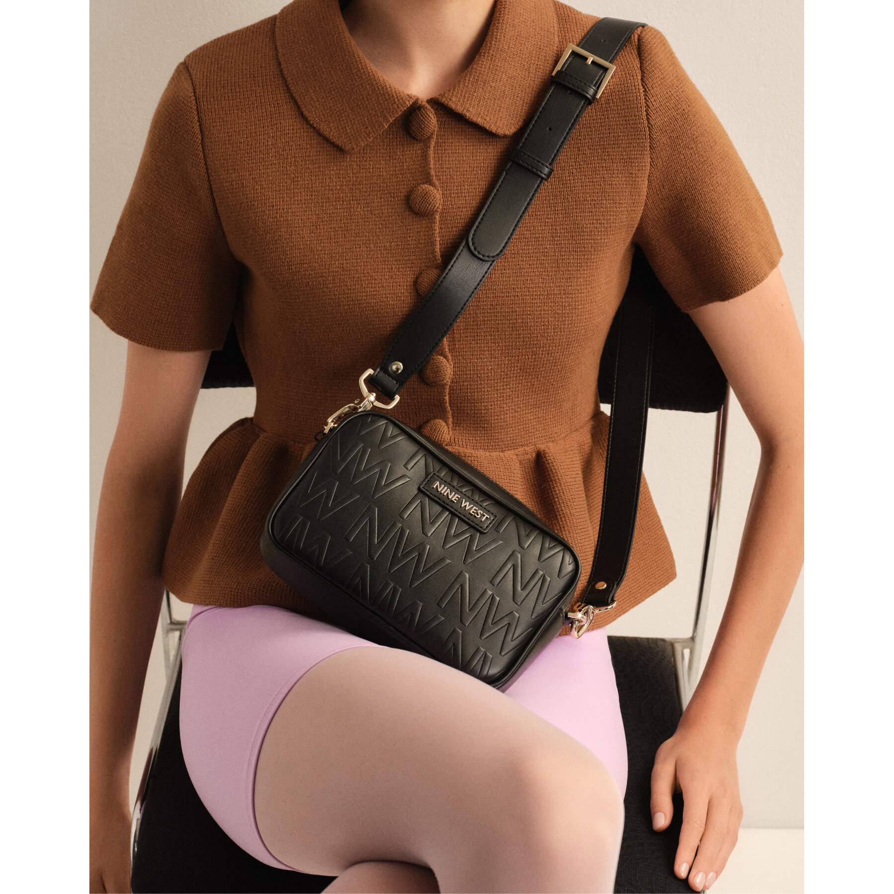 Дамска чанта Nine West LX10049 Черен