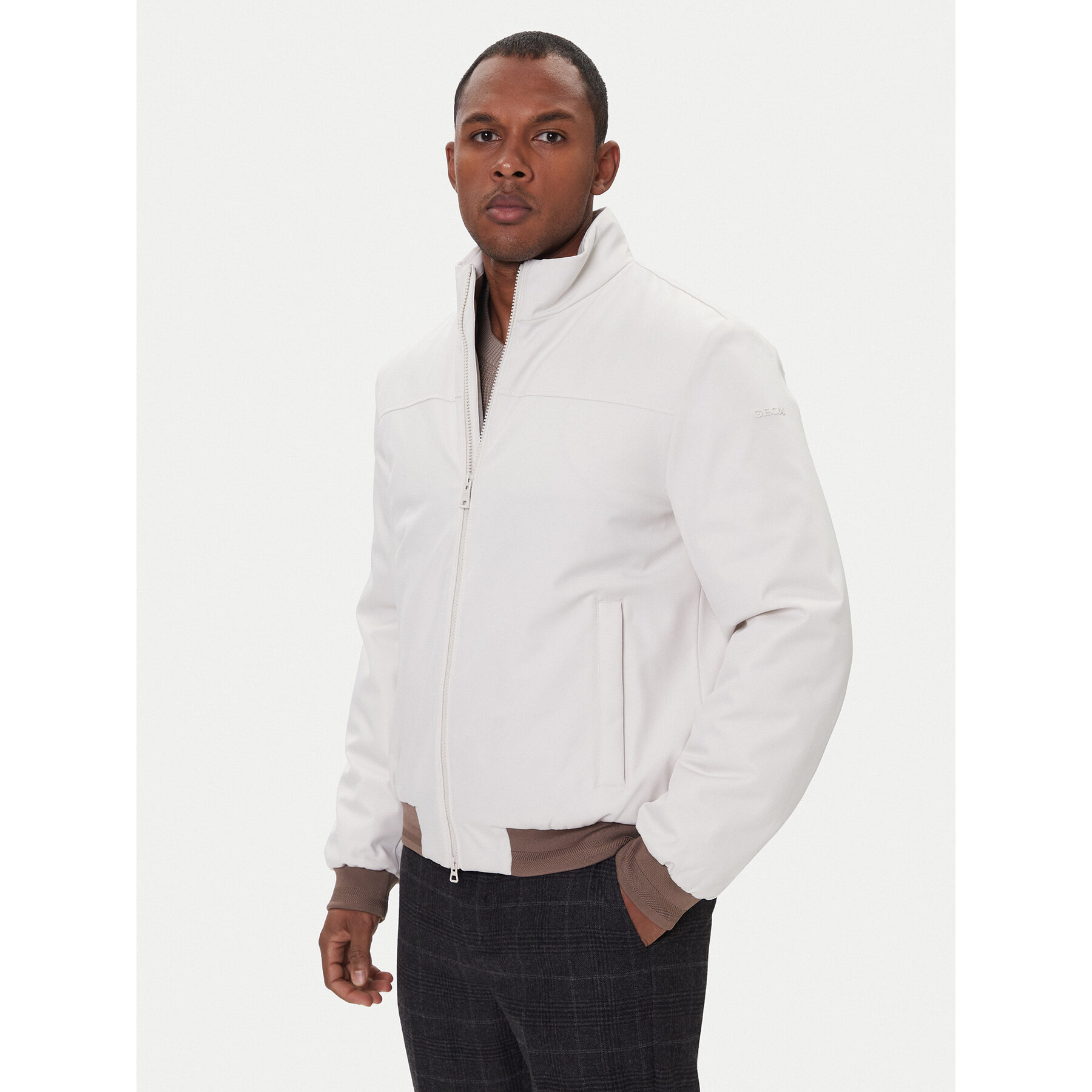 Geox Bomberjacke Vincit M5620C T3127 F5273 Beige Regular Fit