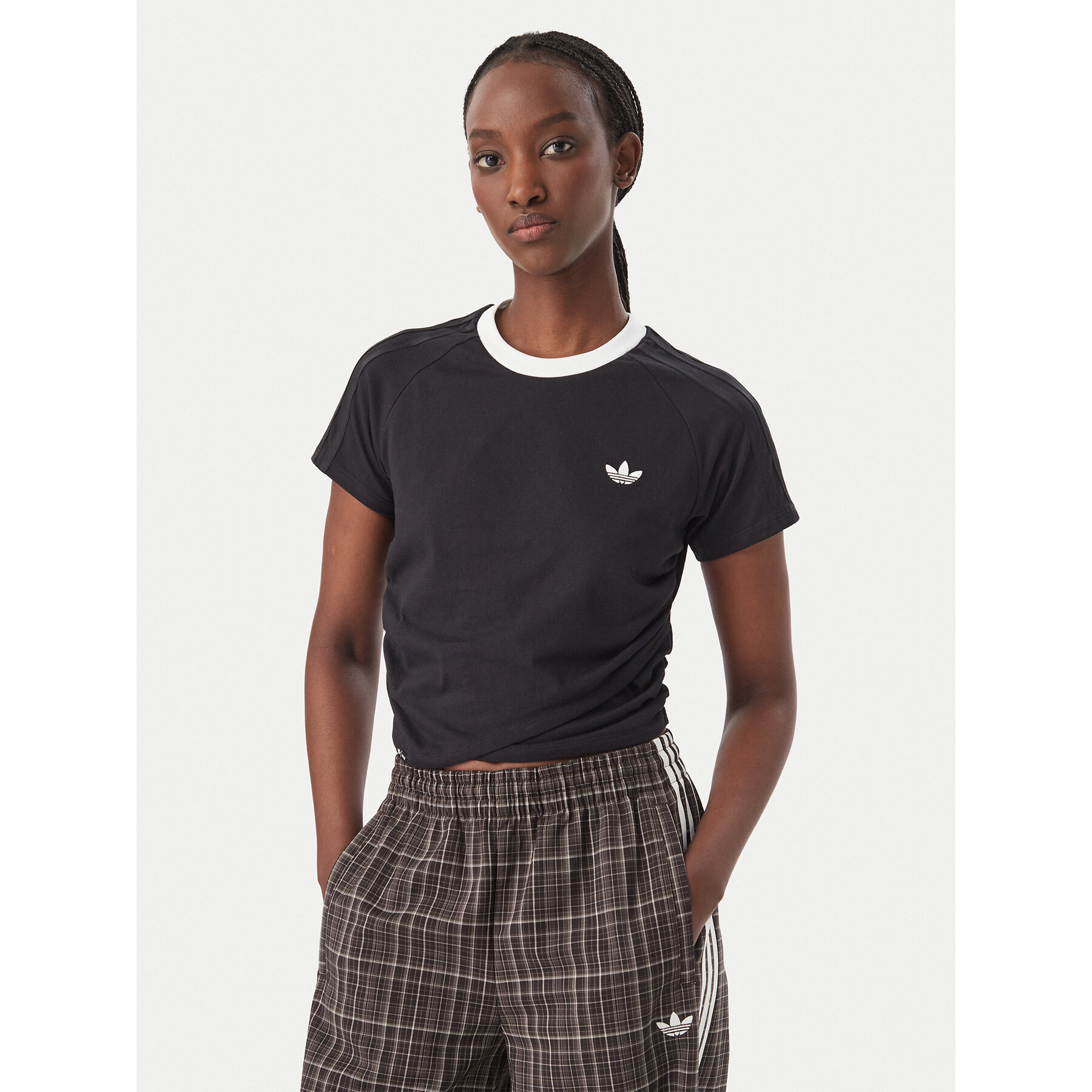 adidas T-Shirt Adiluna Season 2 X Jennie Layered T-Shirt LD8928 Schwarz Regular Fit
