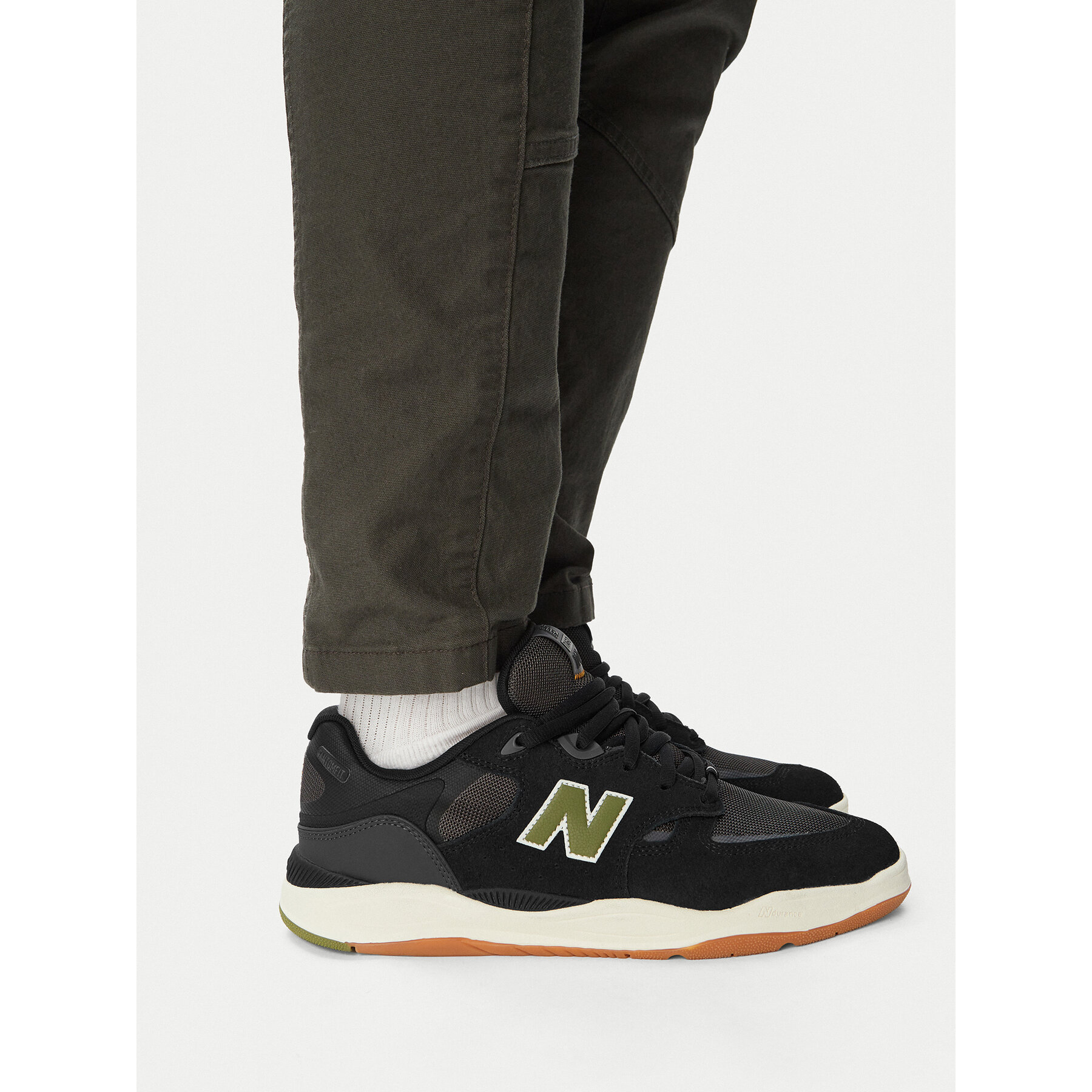 Superge New Balance UN1010A Črna