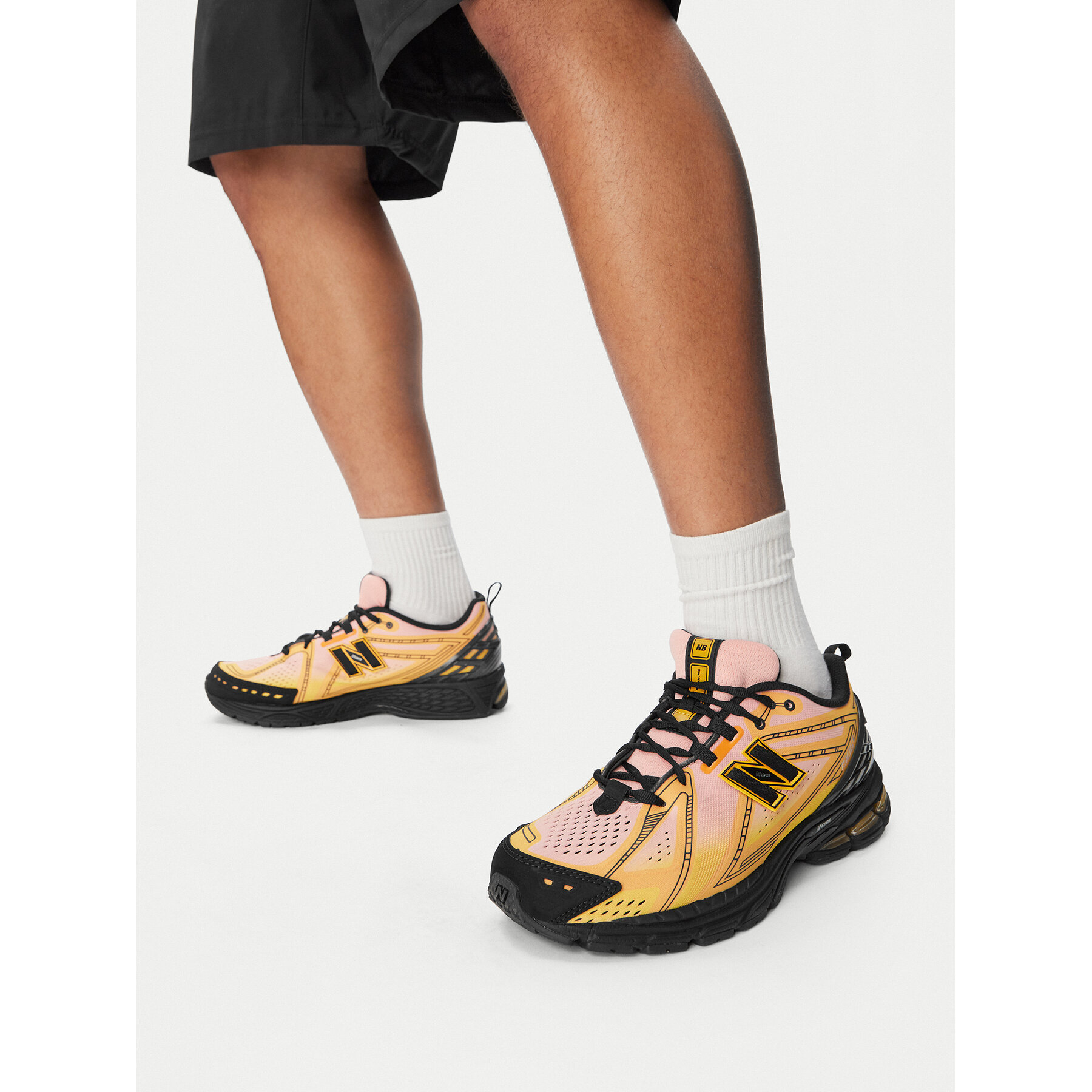 Superge New Balance U1906596 Rumena