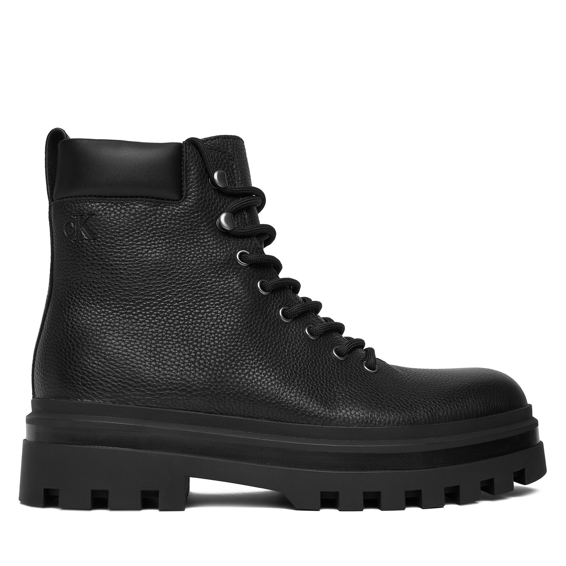 Gležnjarji Calvin Klein Jeans Lugged Hiking Lace Up Lth YM0YM01336 Črna