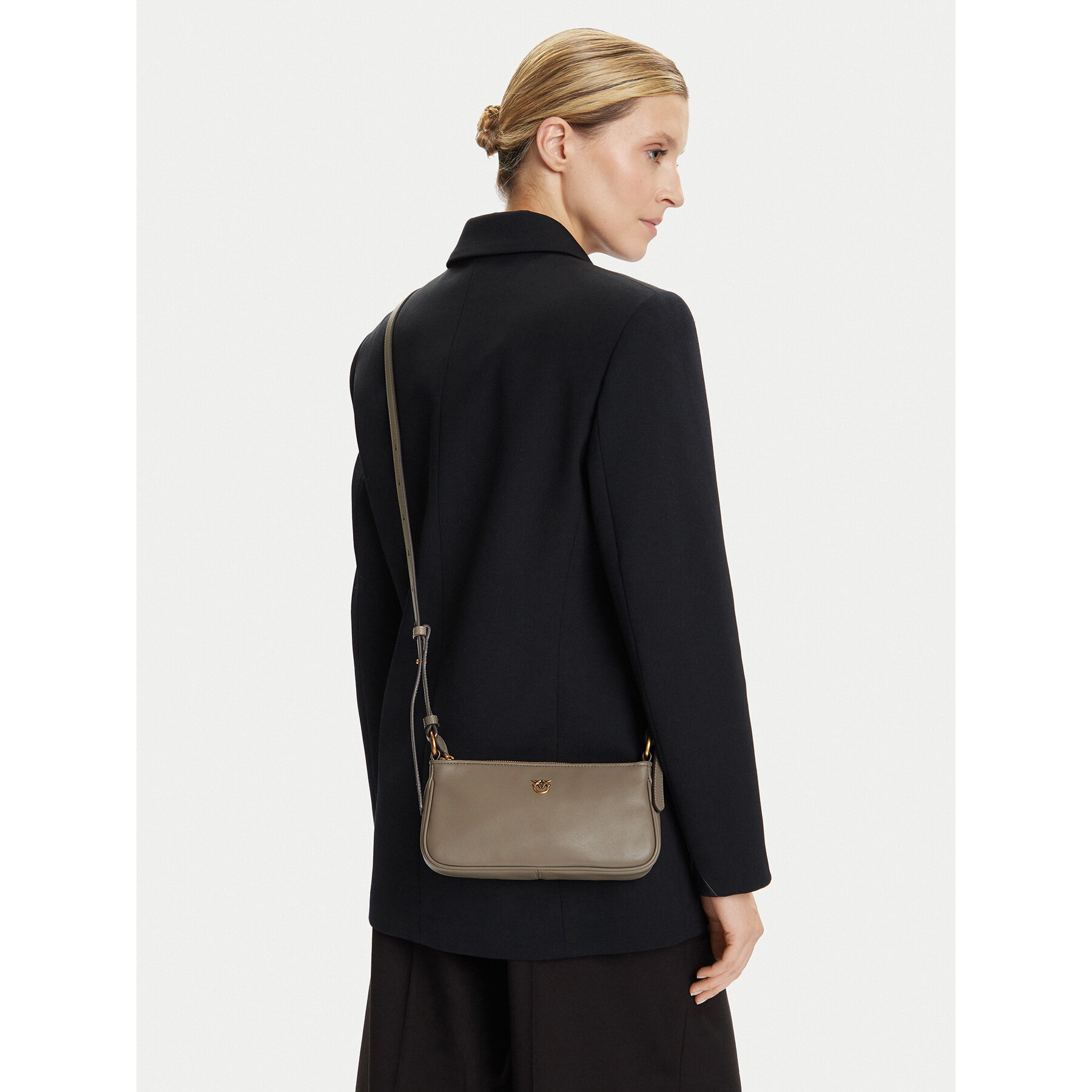 Дамска чанта PINKO Half Moon Baguette Mini AI 25-26 PLTT 105069 A0QO Бежов