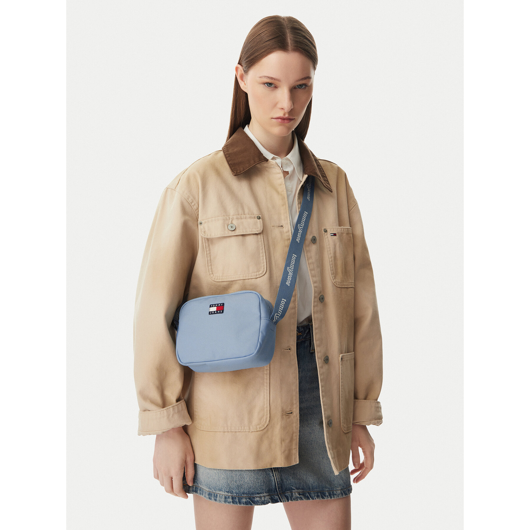 Geantă Tommy Jeans Tjw Ess Daily Crossover AW0AW18769 Albastru