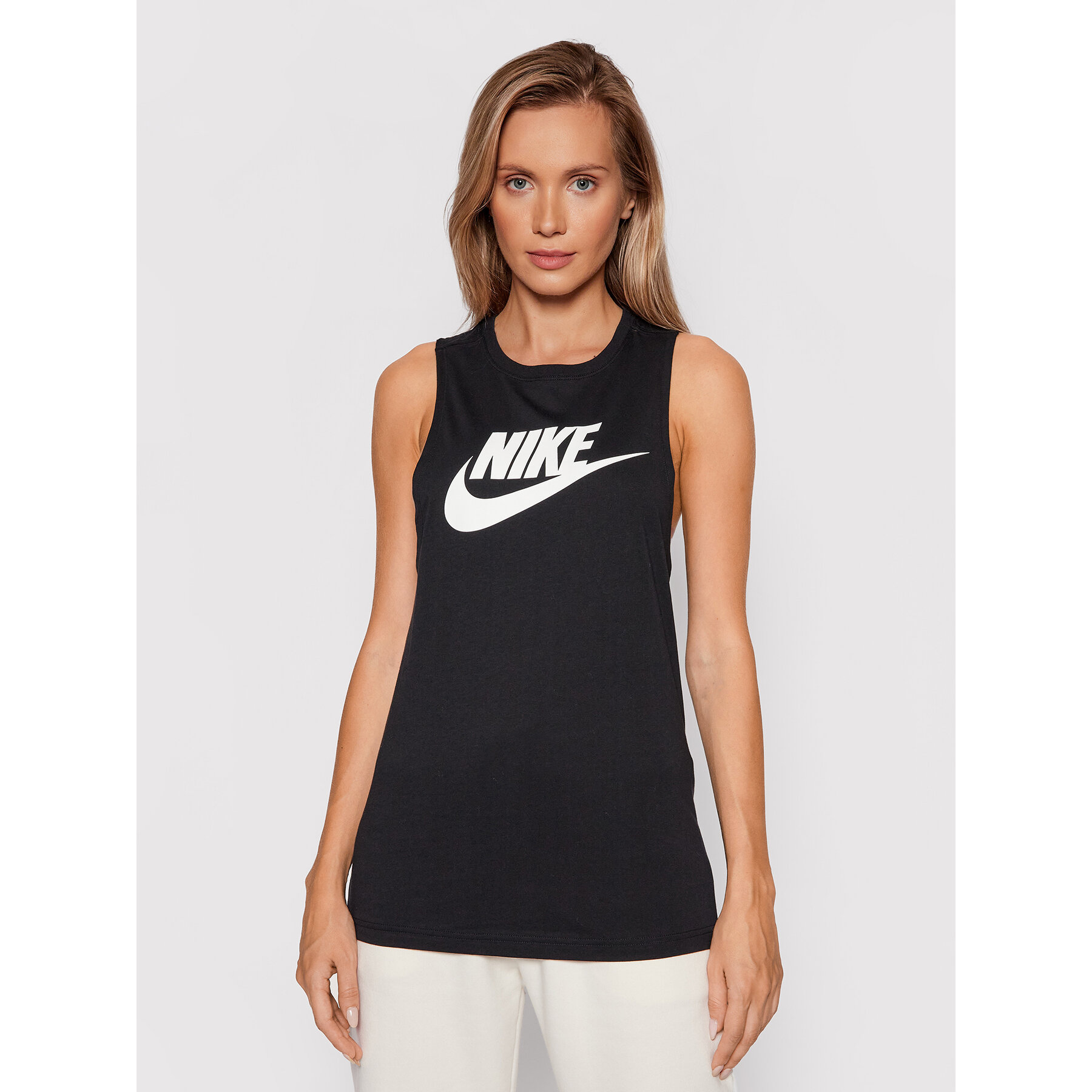 Nike Nike Τοπ Sportswear Futura New CW2206 Μαύρο Regular Fit