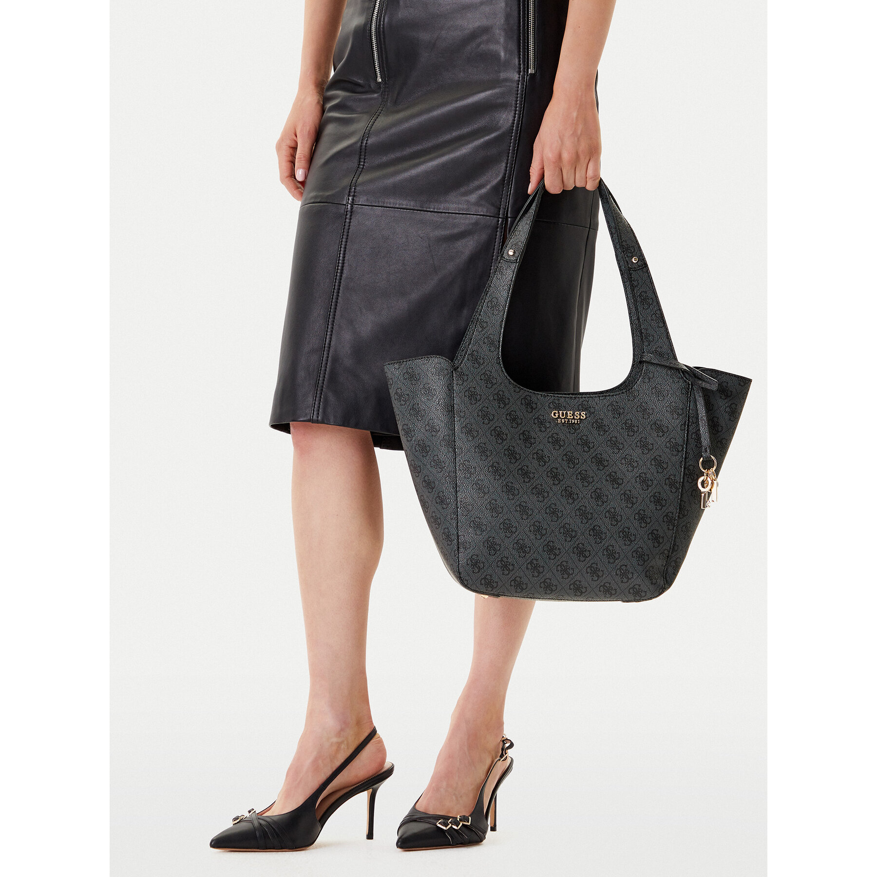 Дамска чанта Guess Calista HWSG73 34220 Сив