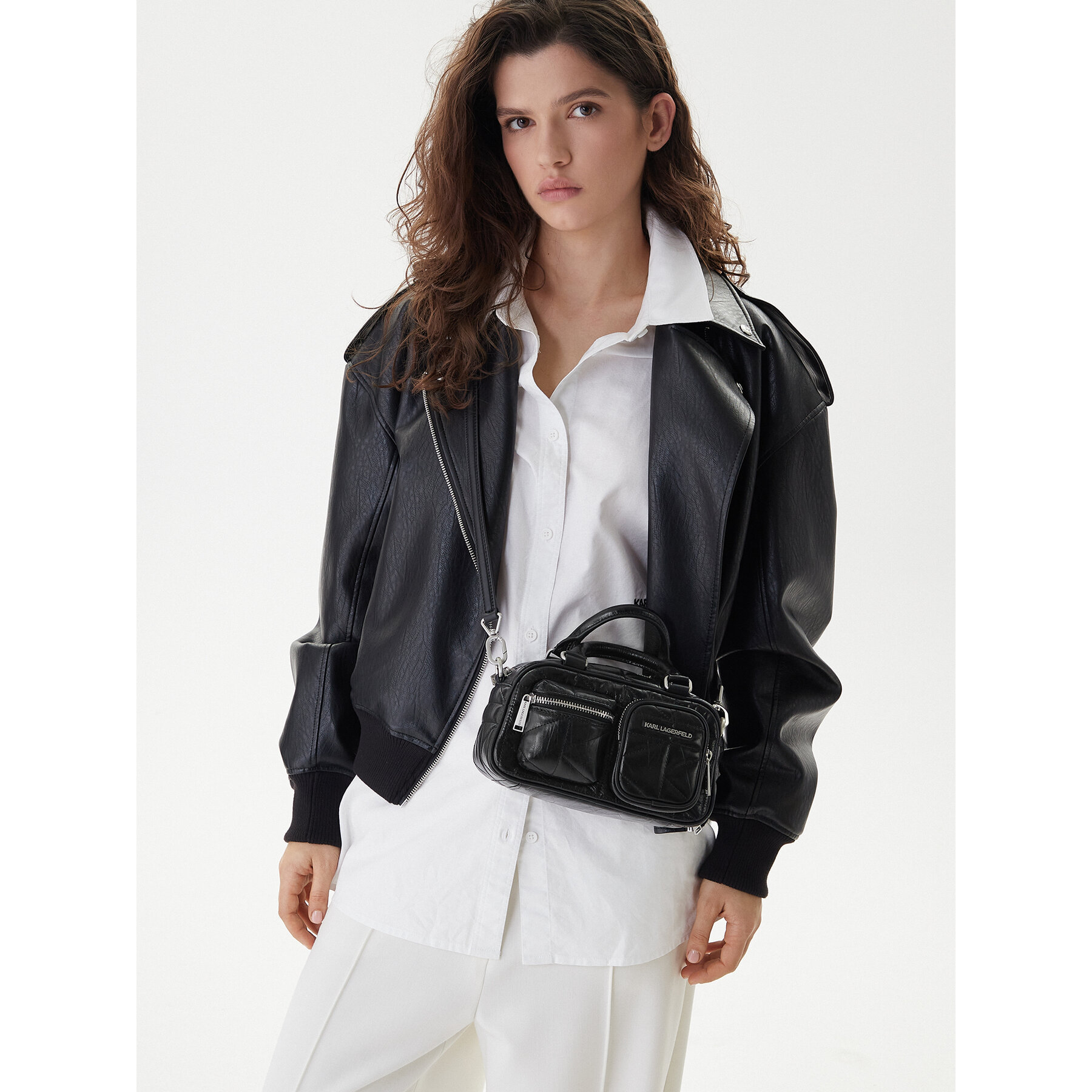 Дамска чанта KARL LAGERFELD B1W30090 Черен