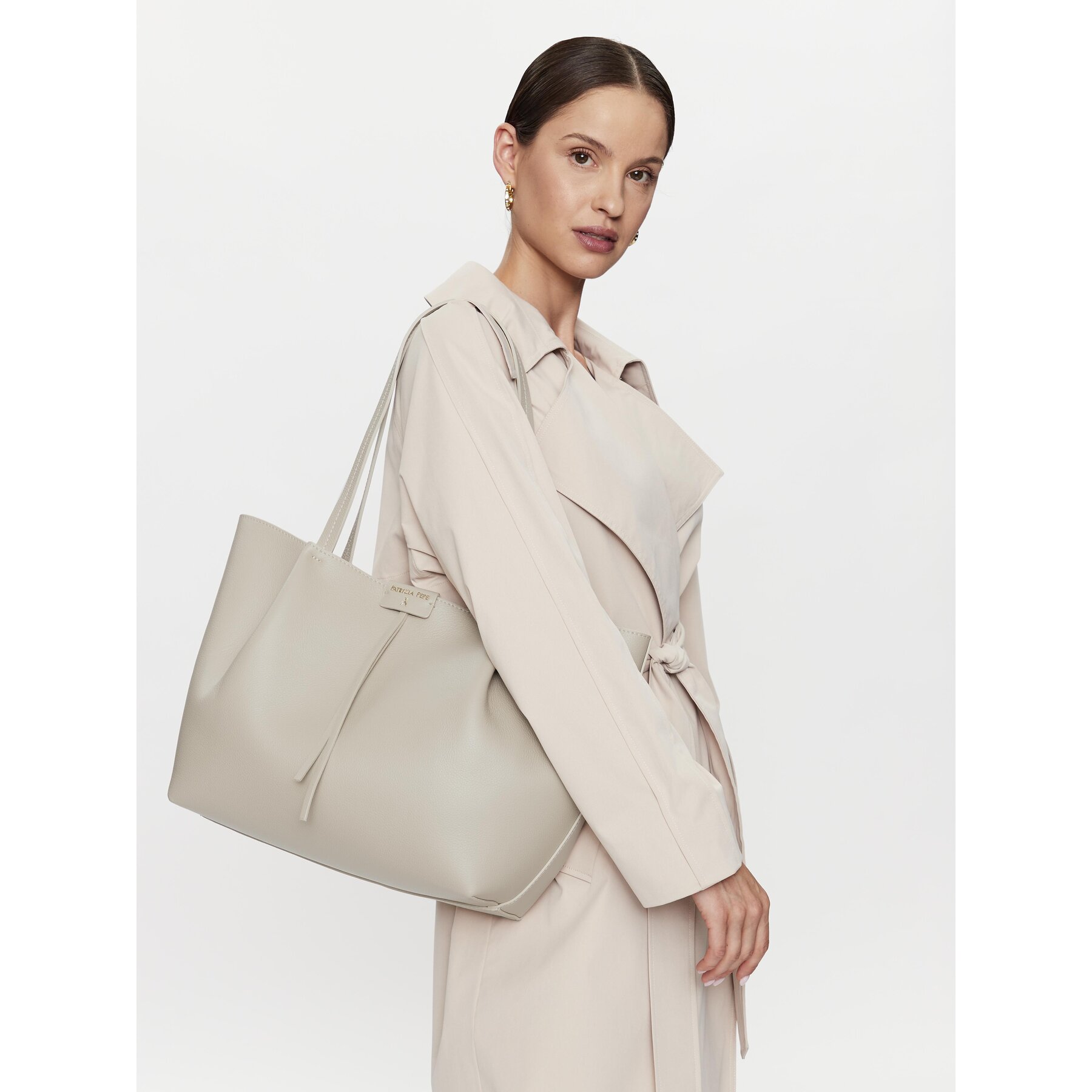 

Сумка Patrizia Pepe CB8896/L001-FC66 Ocean Sand/Light Gold, Бежевий