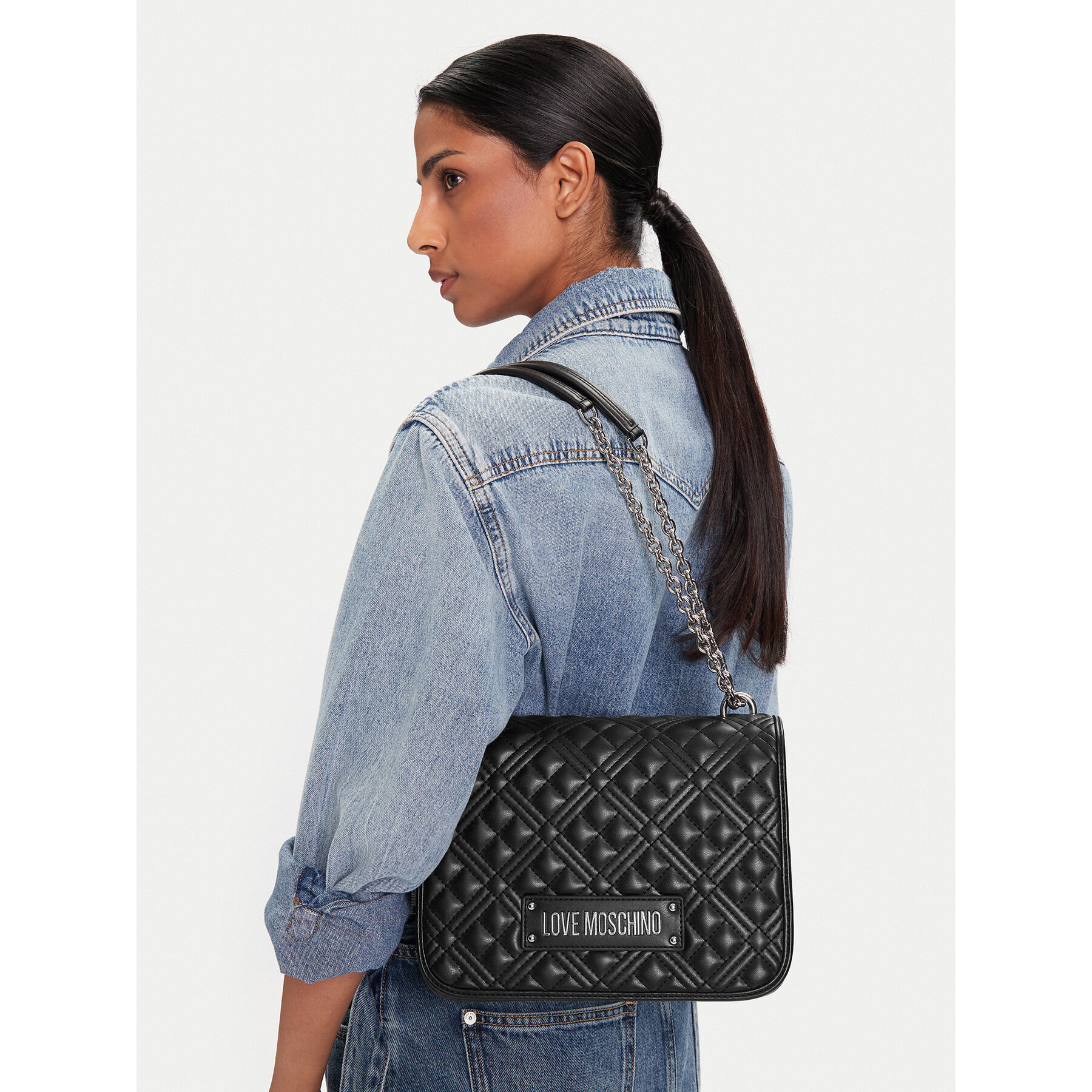 Дамска чанта LOVE MOSCHINO JC4000PP0NLA000B Черен