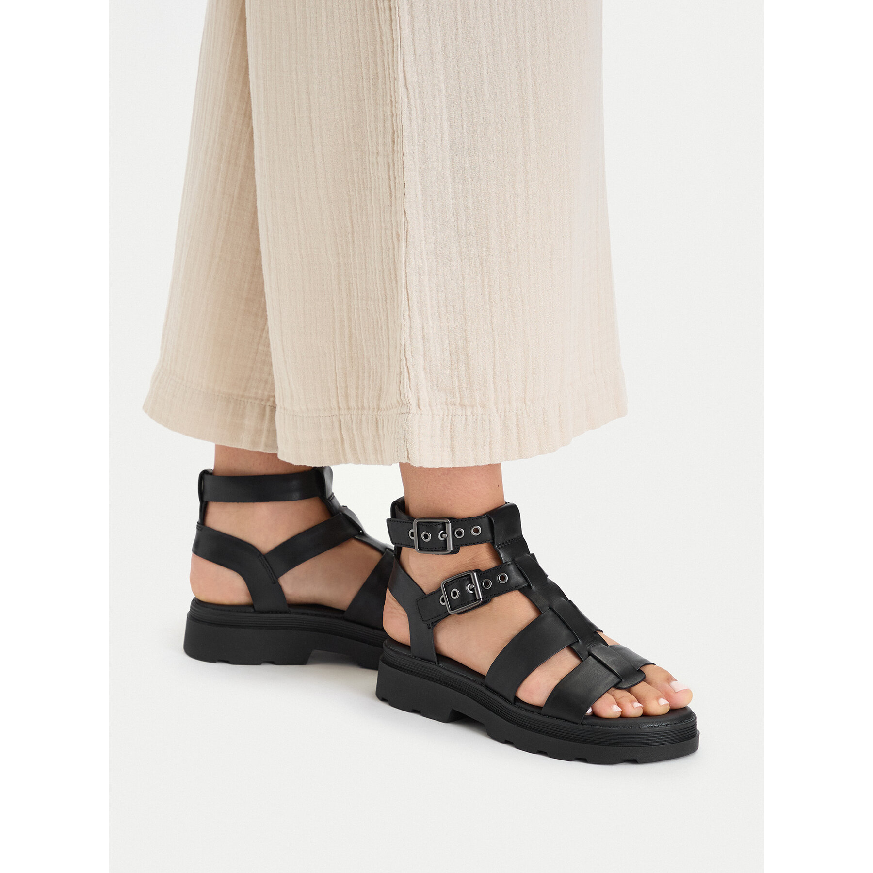 Sandále Clarks Orinoco3 Cove 26186087 Čierna