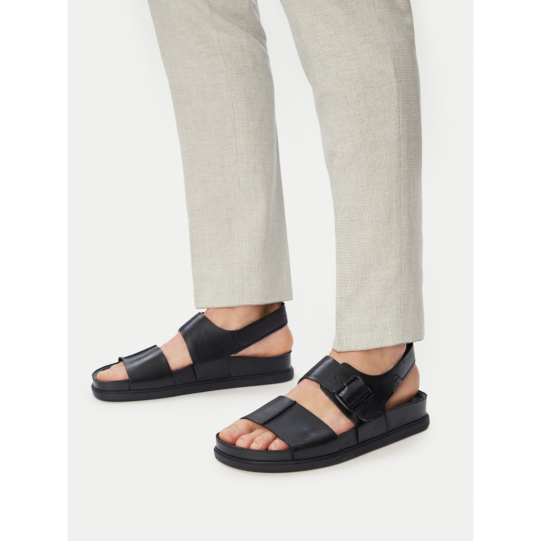Sandale Clarks Torford Strap 26180896 Negru