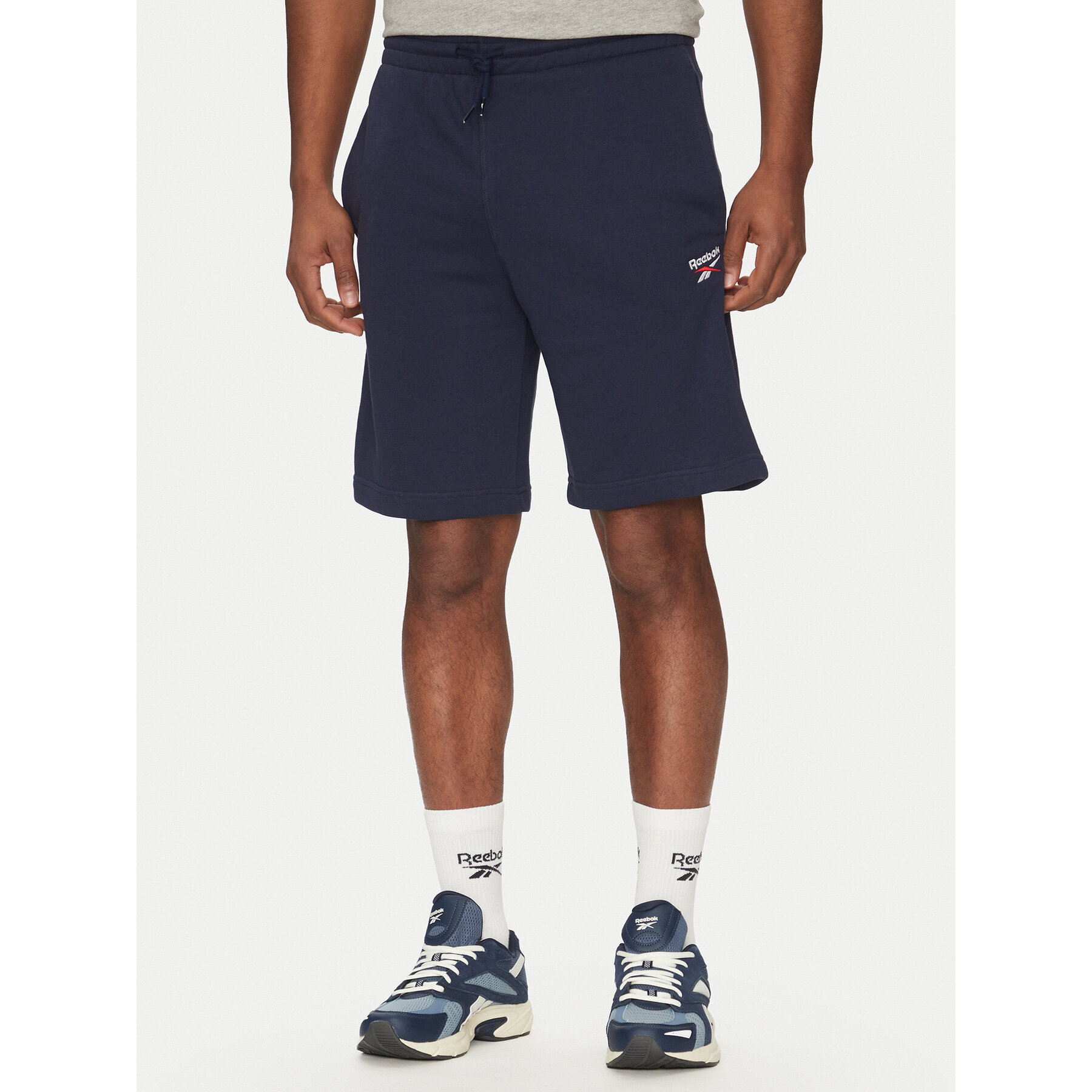 Reebok Sportske kratke hlače 100217147 Tamnoplava Regular Fit