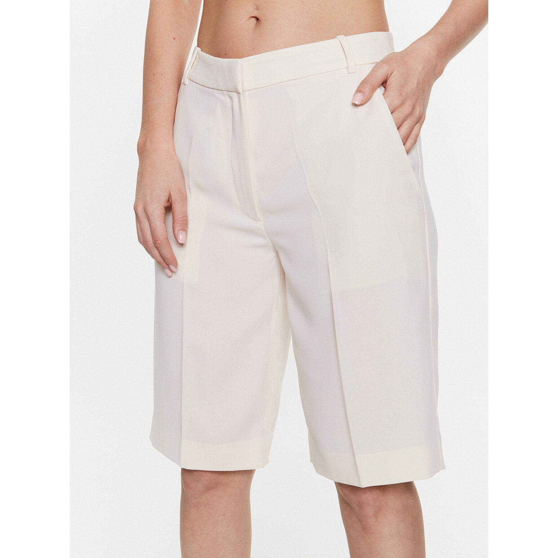 Calvin Klein Bermudahose K20K205242 Écru Regular Fit