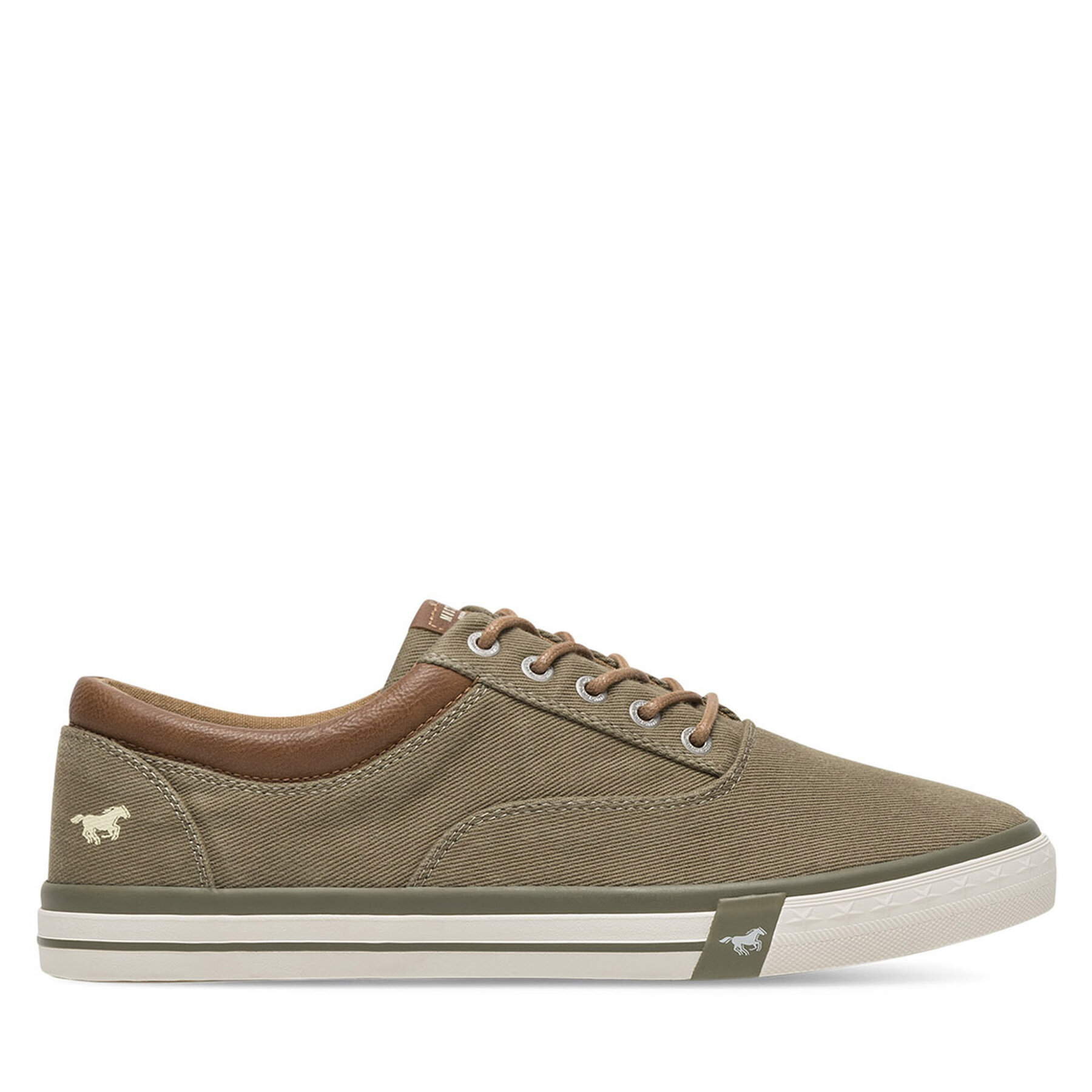 Sneakers aus Stoff Mustang