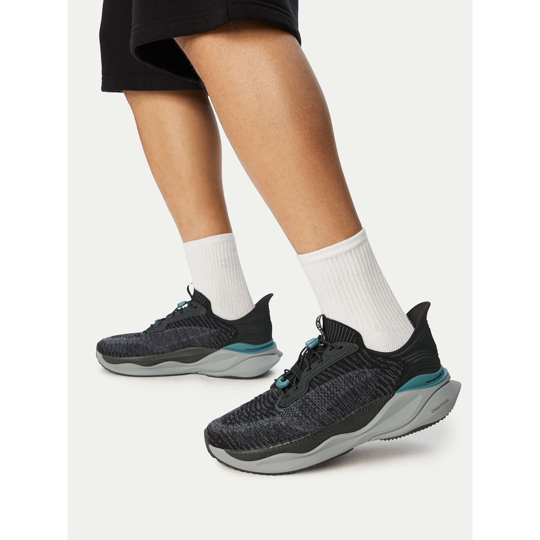 Sneakers Clarks Pace Rise 26187370 Negru