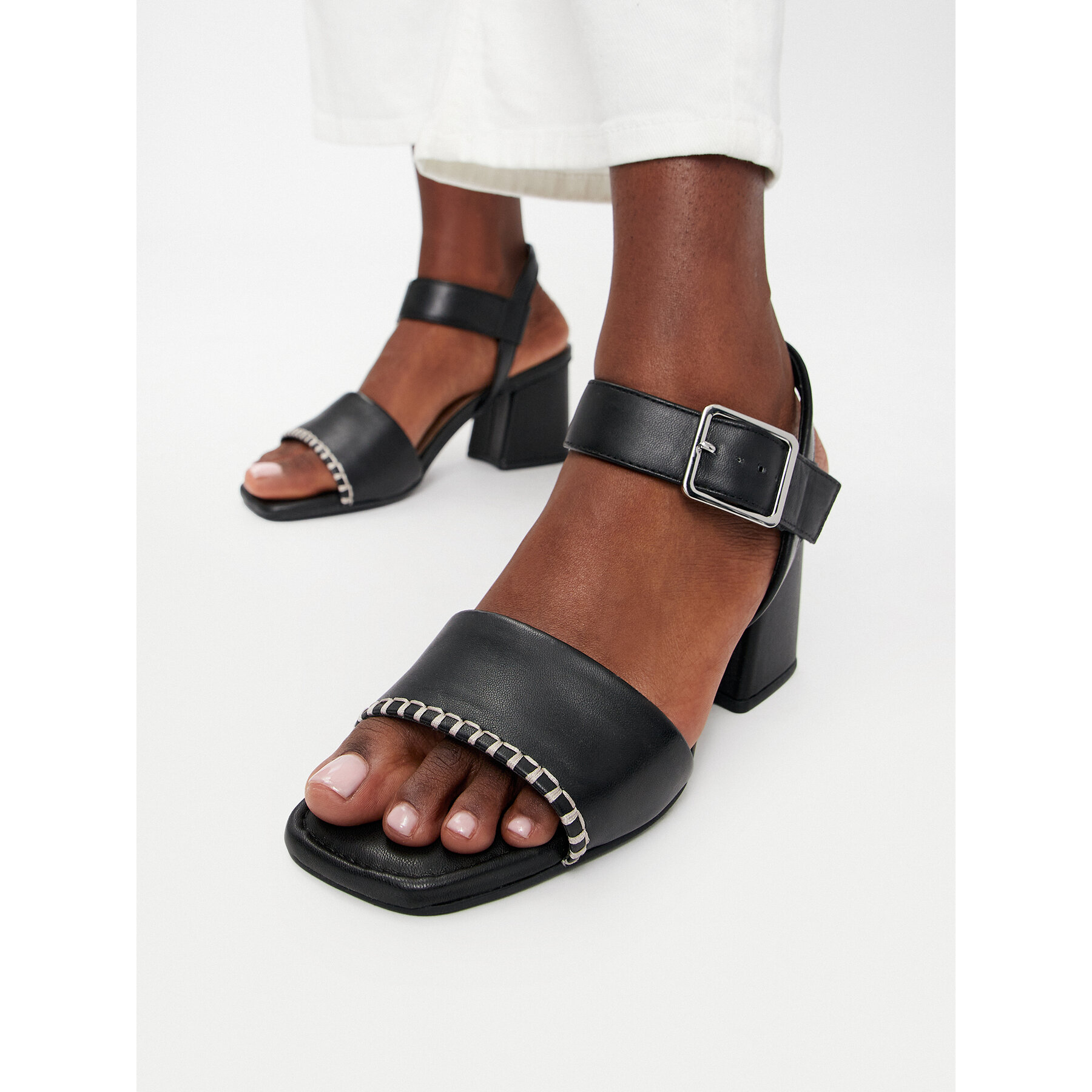 Sandale Clarks Siara65 Buckle 26176341 Negru