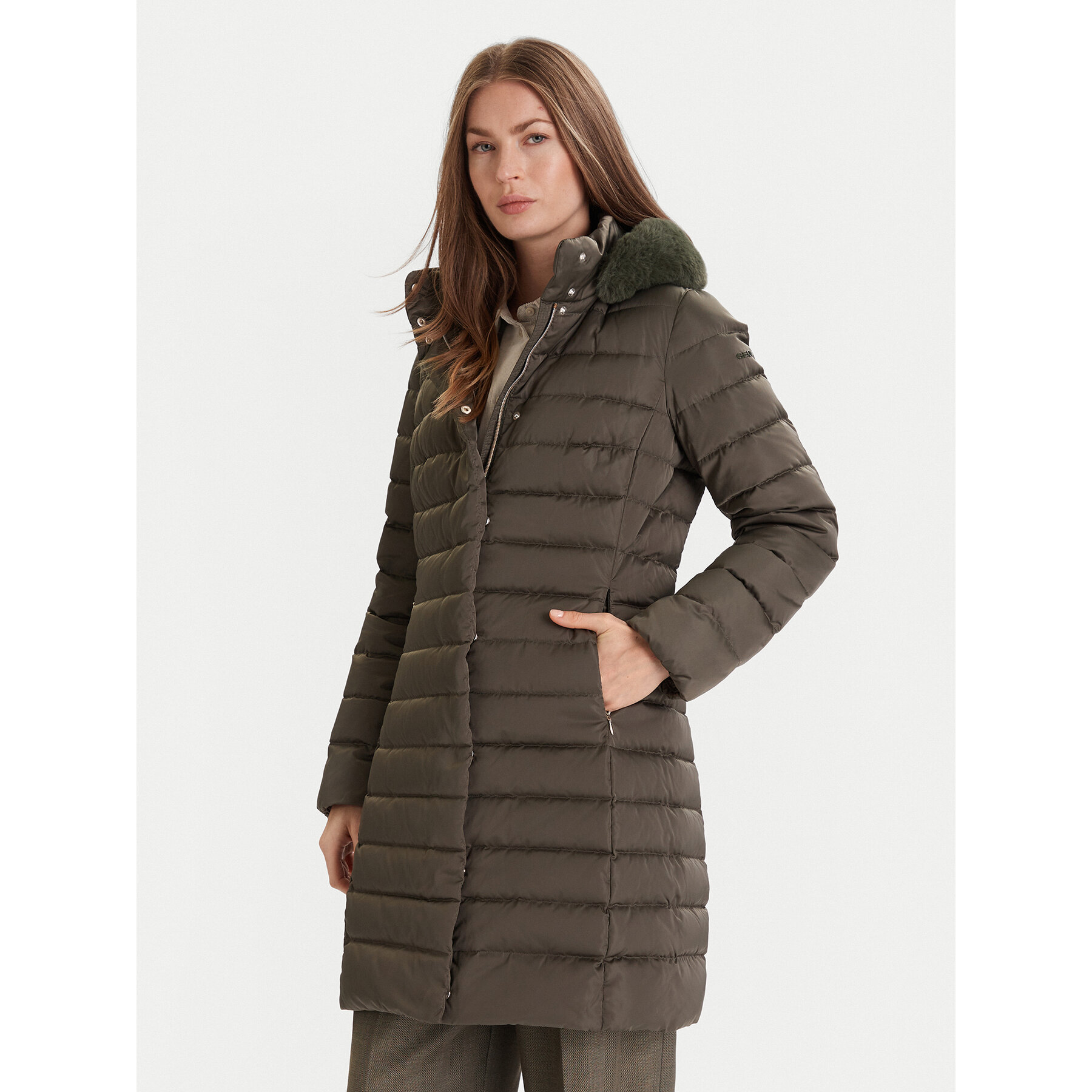 Geox Daunenjacke Bettanie W5626H T3122 F3236 Grün Regular Fit