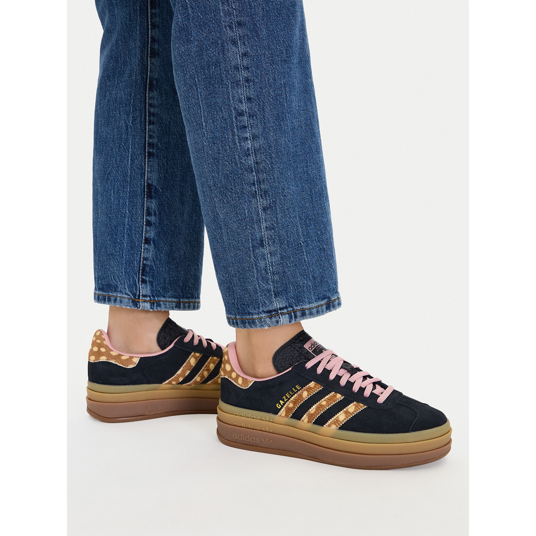 Tenisice adidas Gazelle Bold KI7226 Crna