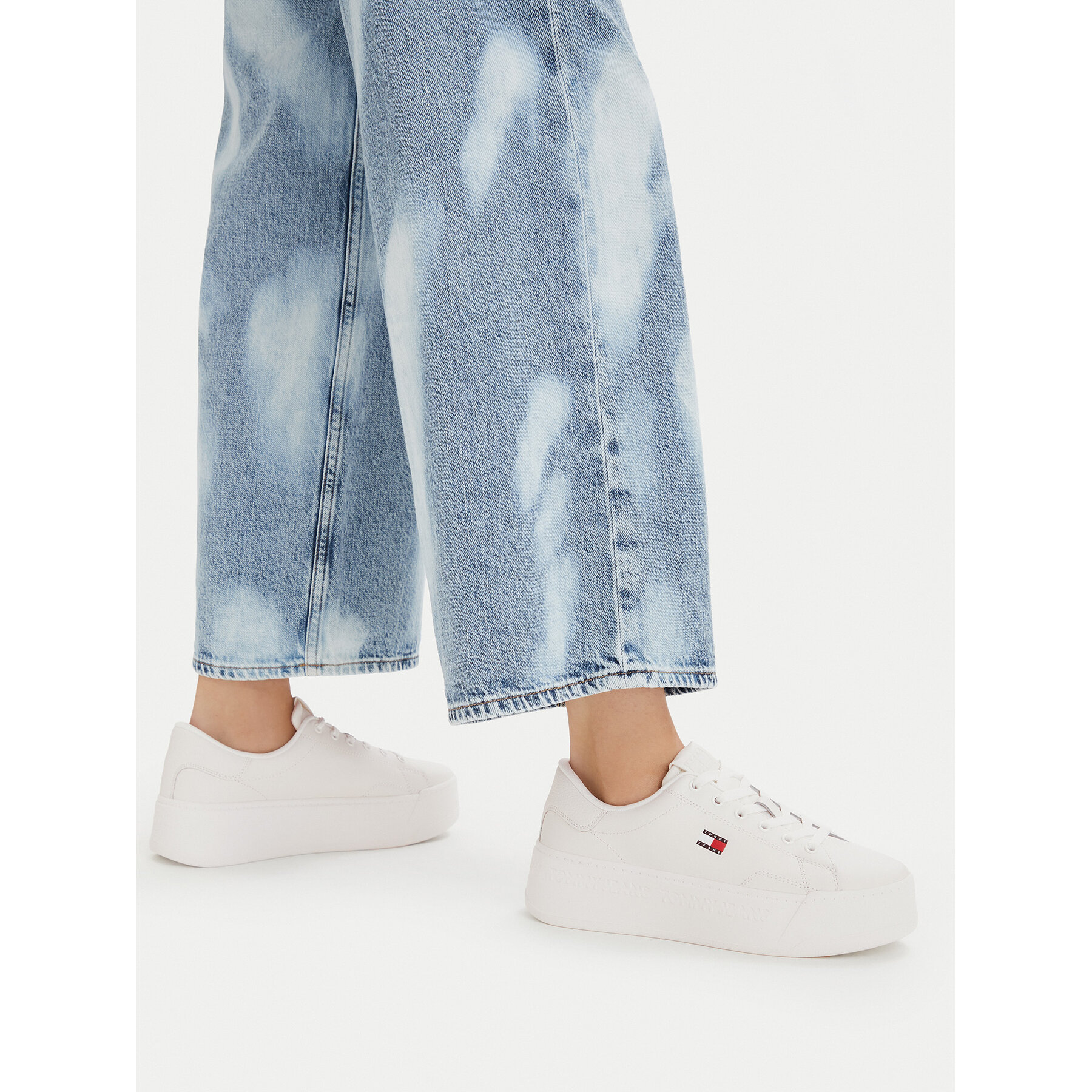Сникърси Tommy Jeans Tjw Script Cupsole Flatform EN0EN02961 Бял