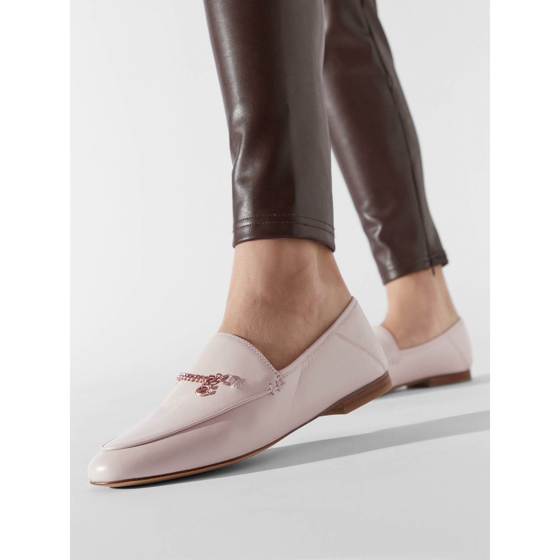 Loafers Coach Hanna Loafer CB989 Bej