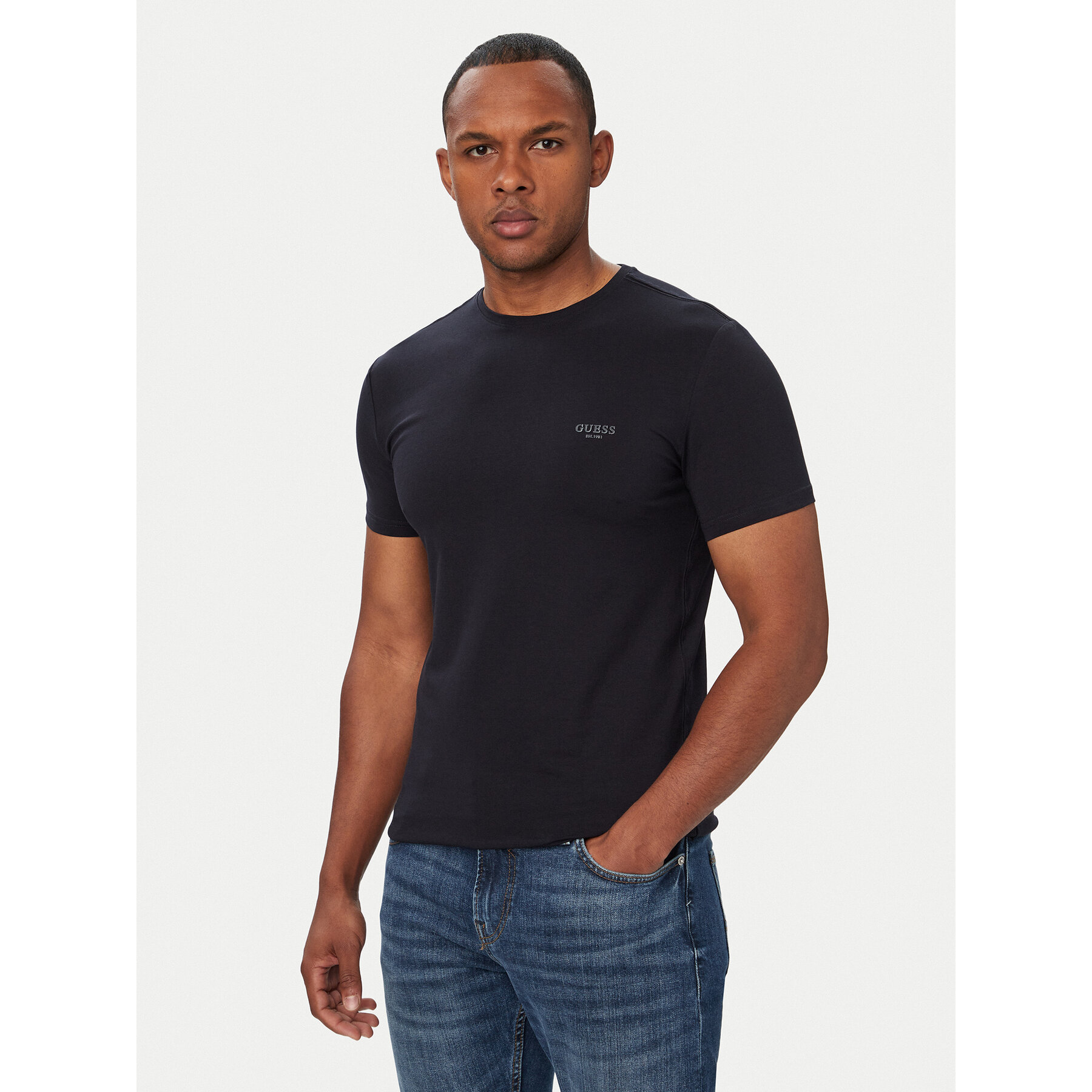 Guess T-shirt M6YI24 K3728 Tamnoplava Extra Slim Fit
