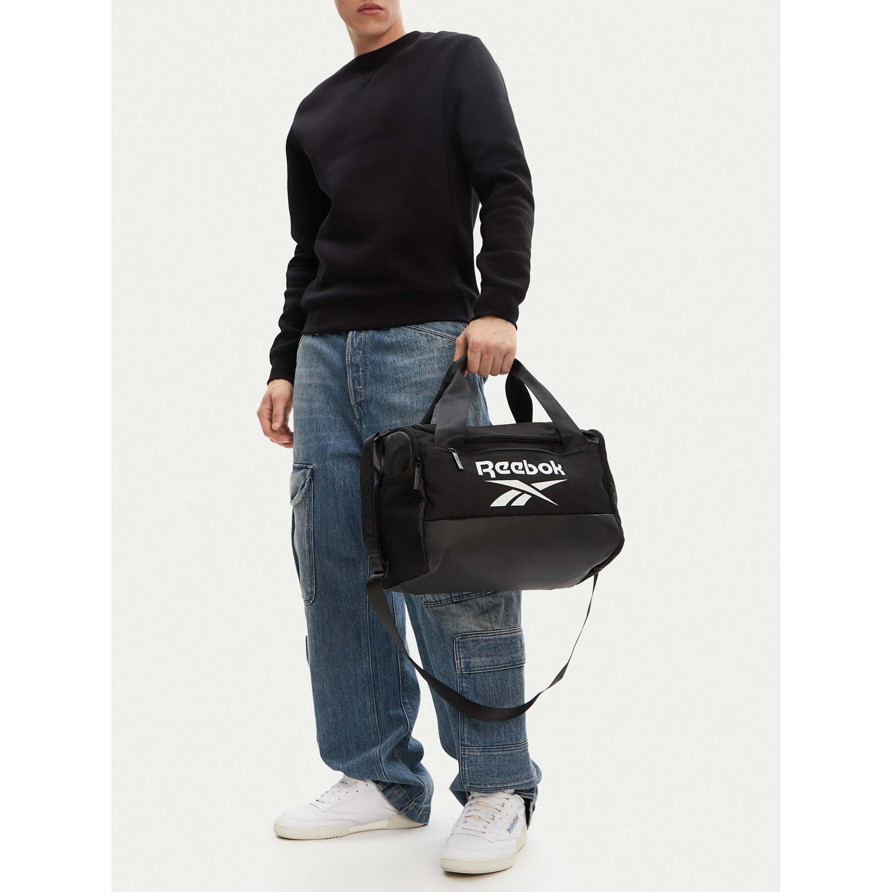 Geantă sport Reebok RBK-035-CCC-05 Negru