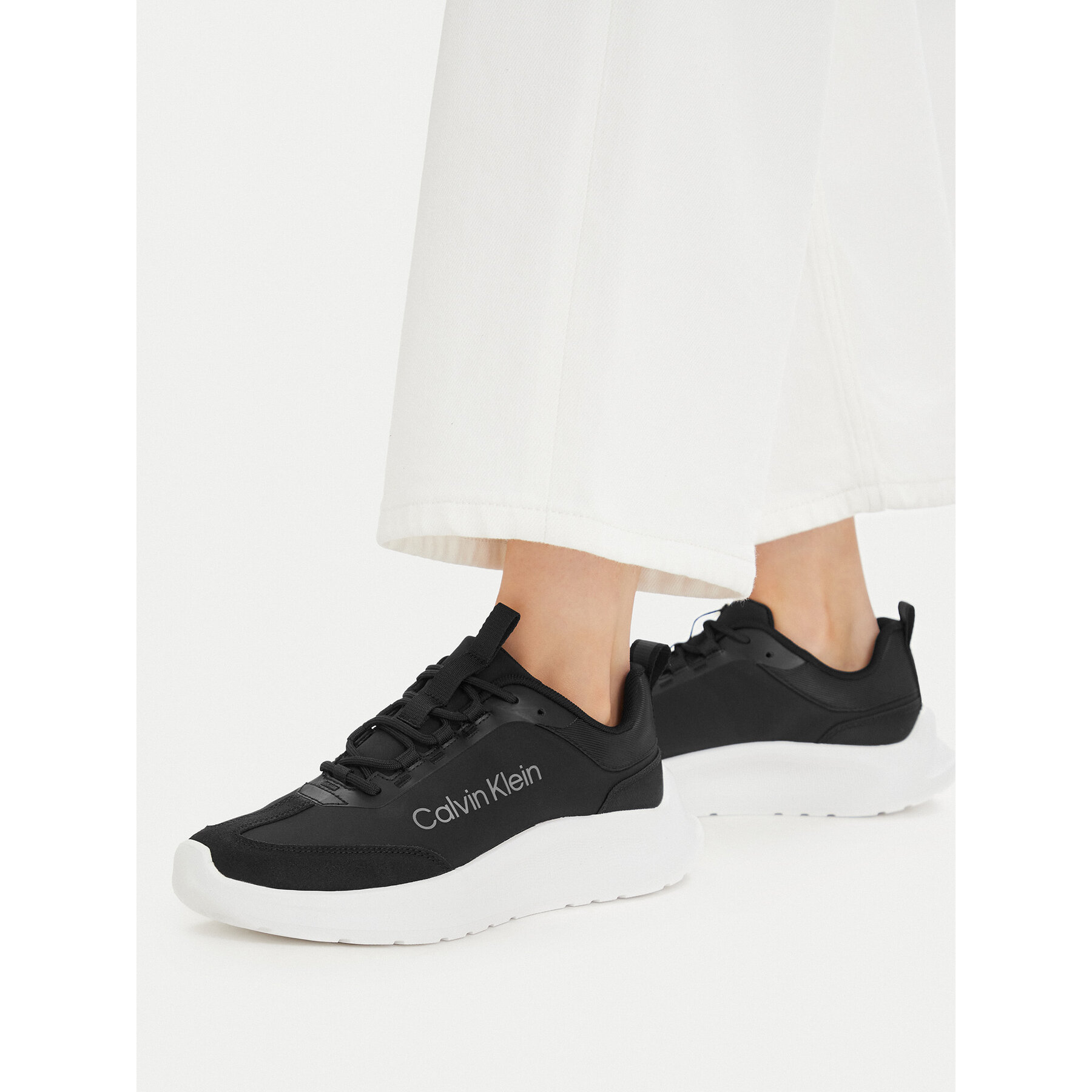 Sneakers Calvin Klein Light Eva Runner Nyl-Sue HW0HW03149 Negru
