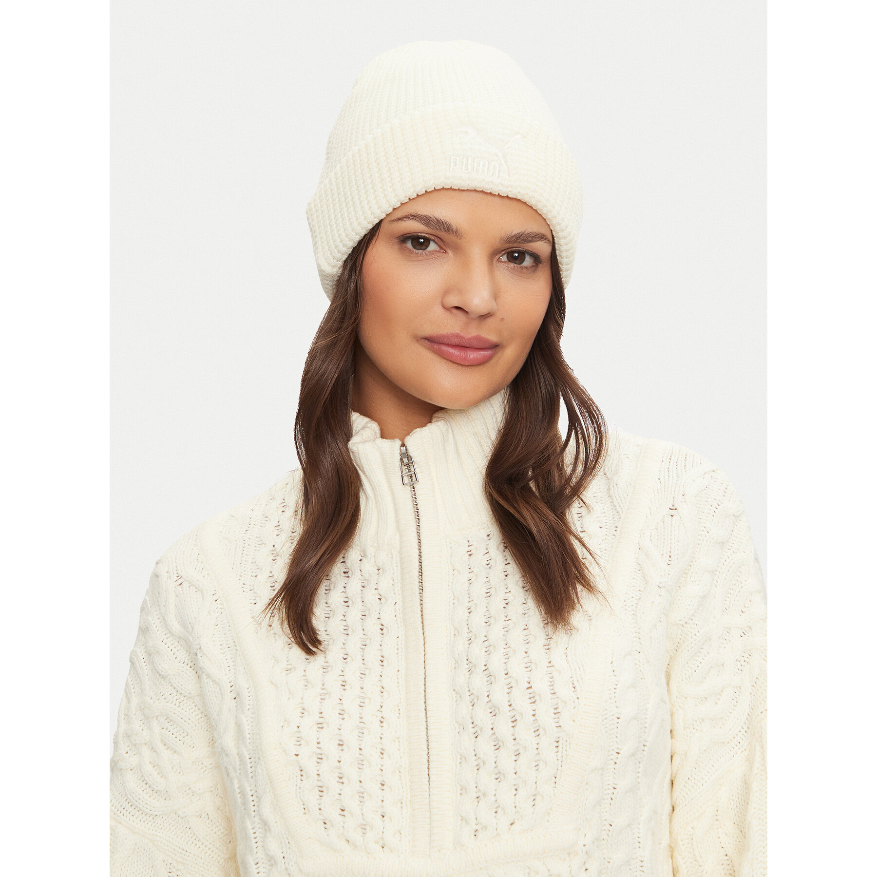 Gorro Puma Classics Mid Fit Beanie 025677 02 Écru