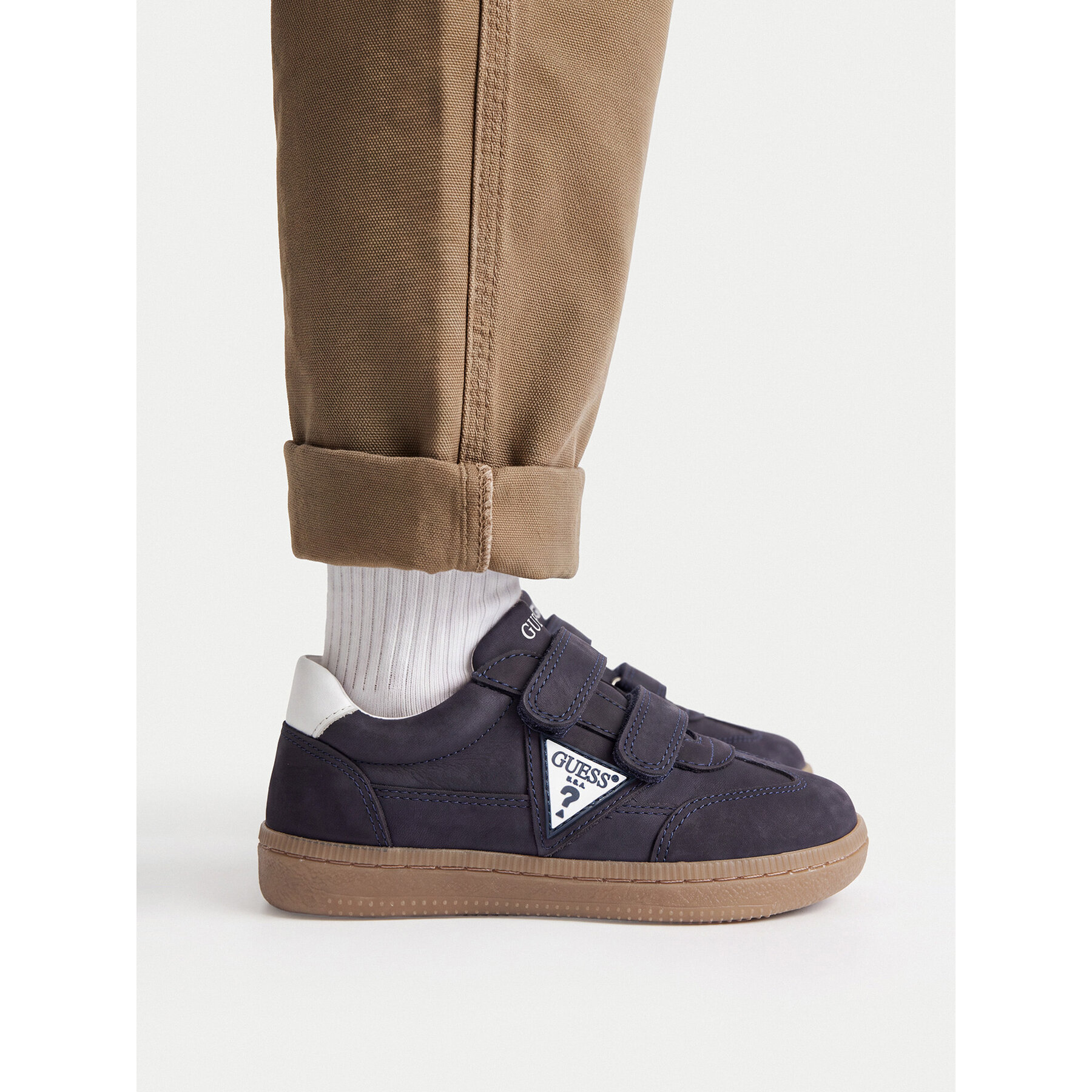 Sneakersy Guess CEO-CI12-3210-04(II)CH Tmavomodrá