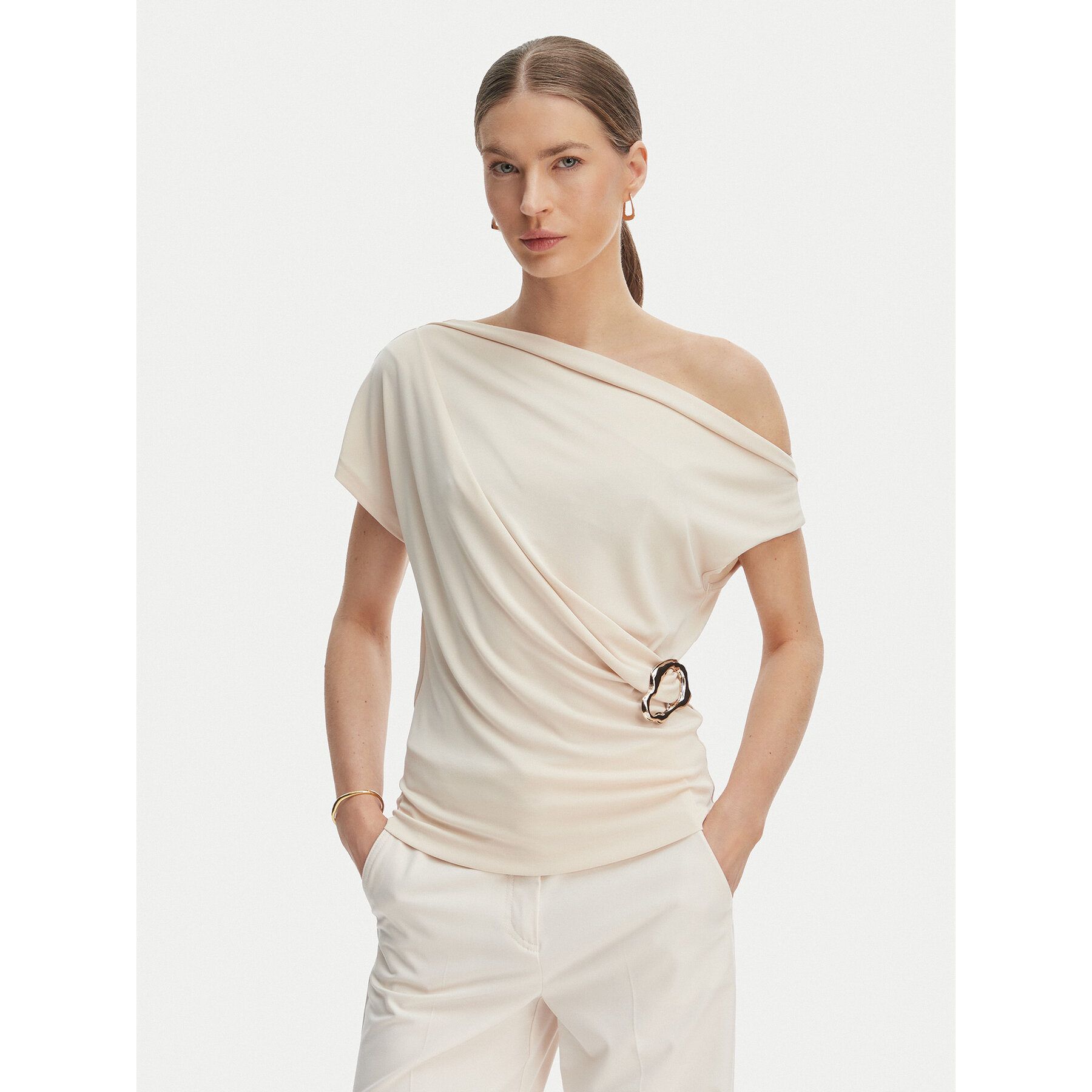 Rinascimento Bluse CFC0128664003 Beige Regular Fit